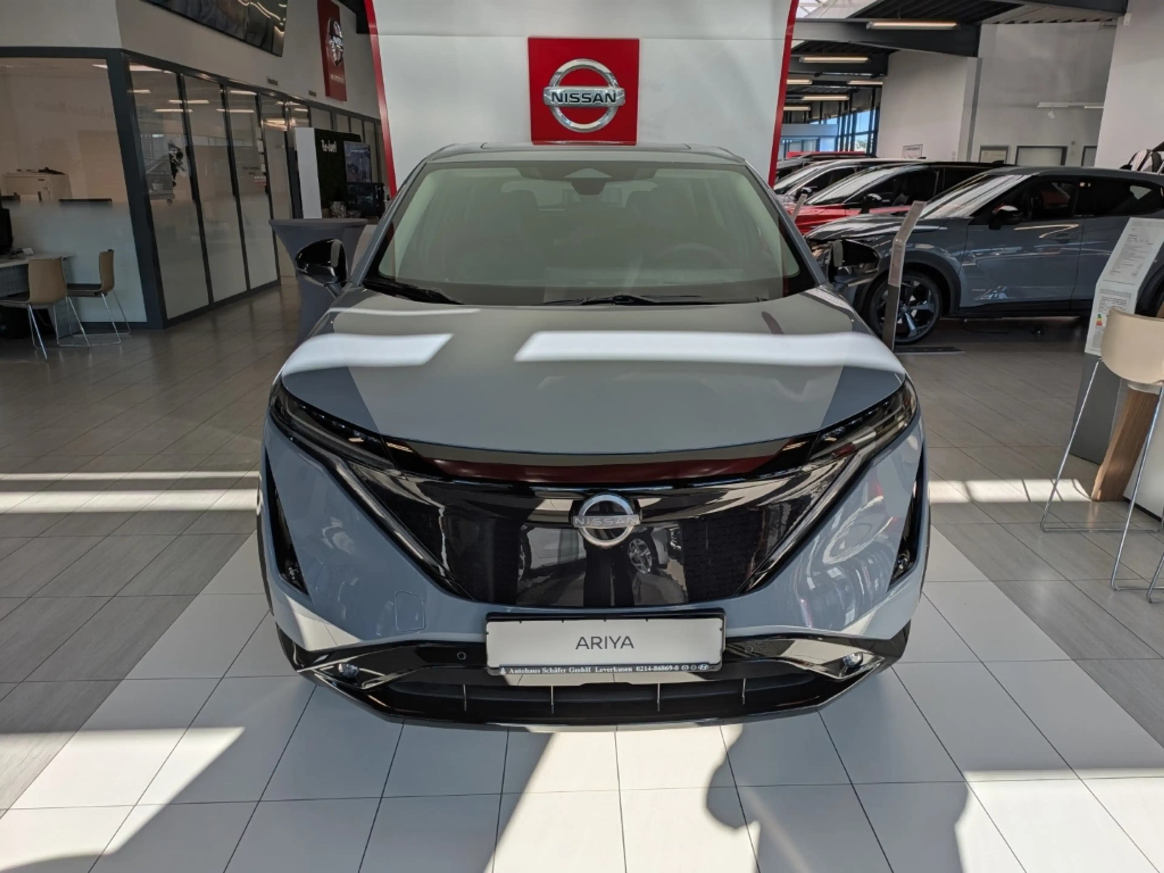 Nissan Ariya EVOLVE 87kWh 242PS 20''-Alu HUD El. Panodach Navi — photo 2