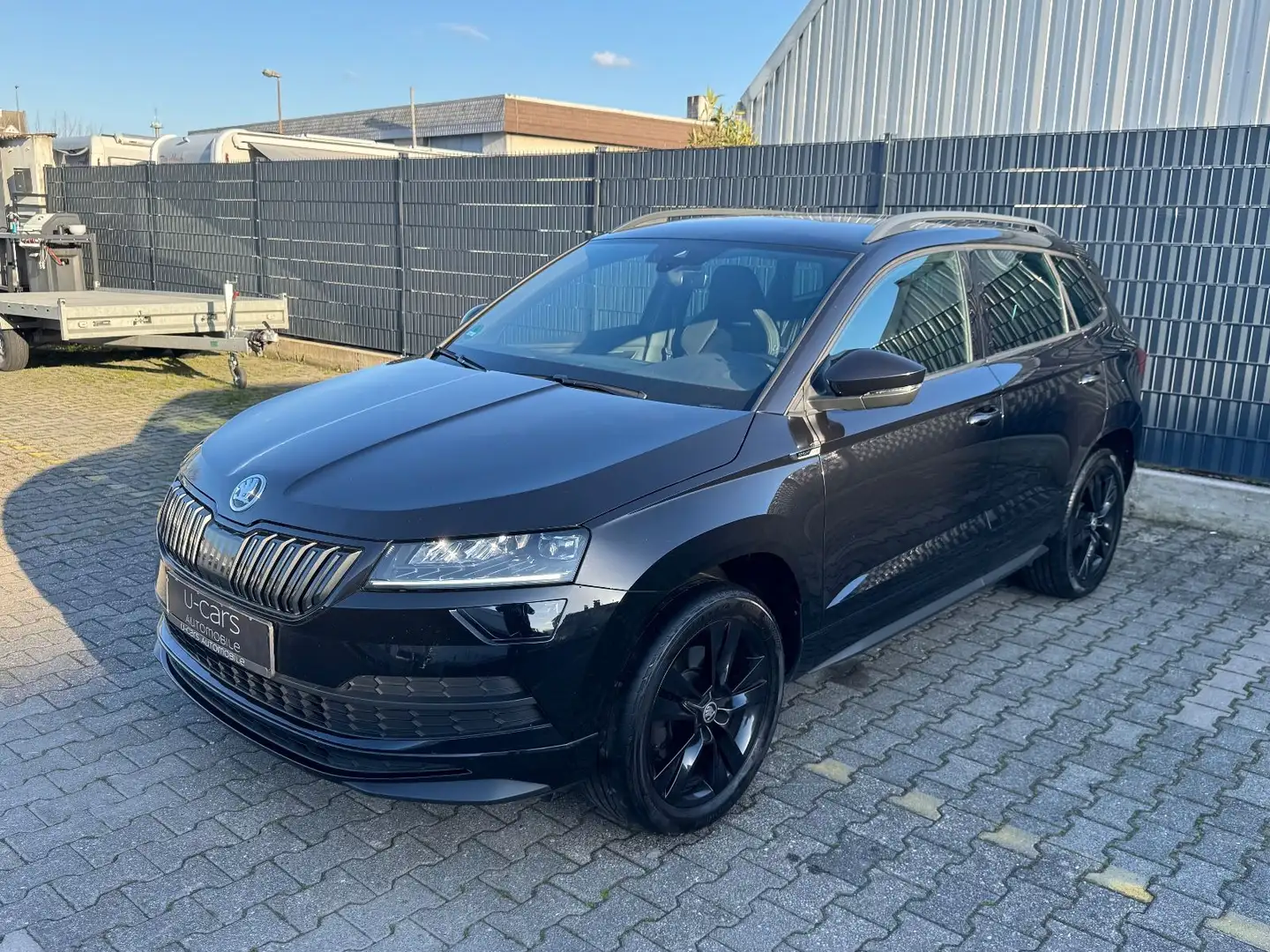 Skoda Karoq Sportline 4x4 (SHZ/BLACK/PDC/LED/H Noir - 1
