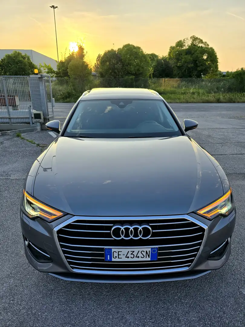Audi A6 A6 Avant 40 2.0 tdi mhev Business Sport TETTO Gris - 2