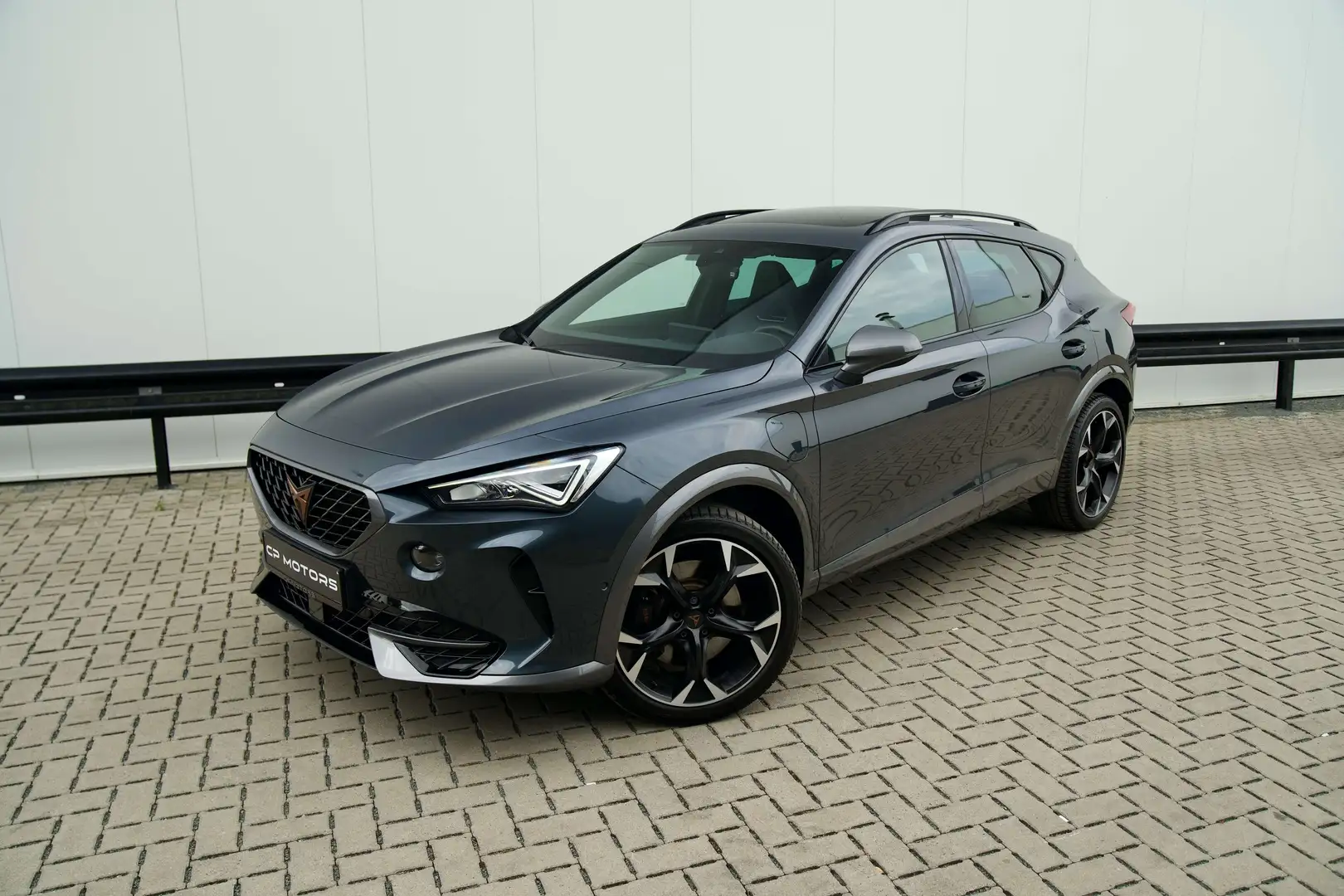 CUPRA Formentor VZ E-HYBRID  PLUG IN  PANO  245 PK  CAMERA Gris - 1