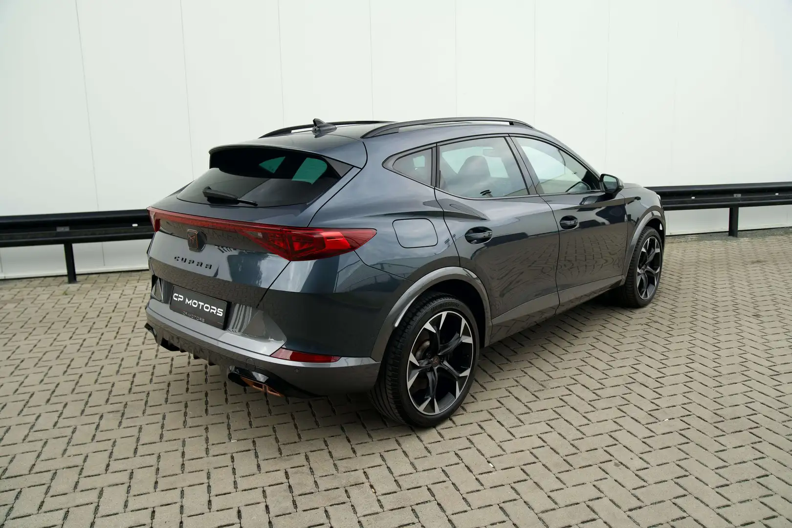 CUPRA Formentor VZ E-HYBRID  PLUG IN  PANO  245 PK  CAMERA Gris - 2