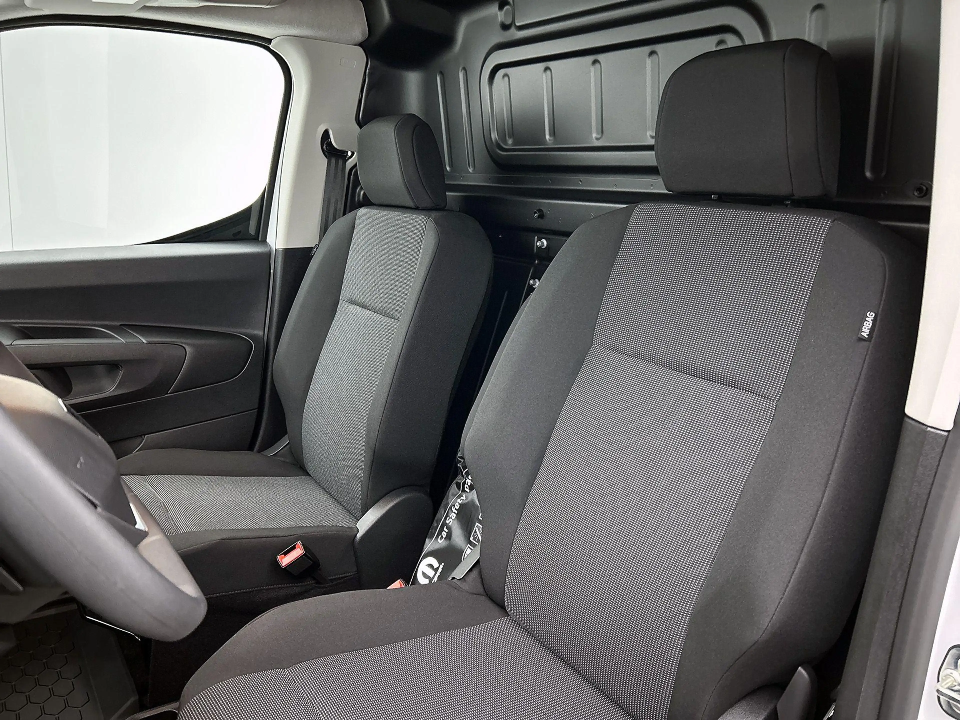 Peugeot Partner e-Partner 136 L2 50 kWh | Apple Carplay/Android Au — photo 9