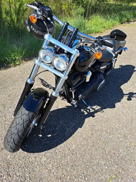 Harley-Davidson Fat Bob - foto 2