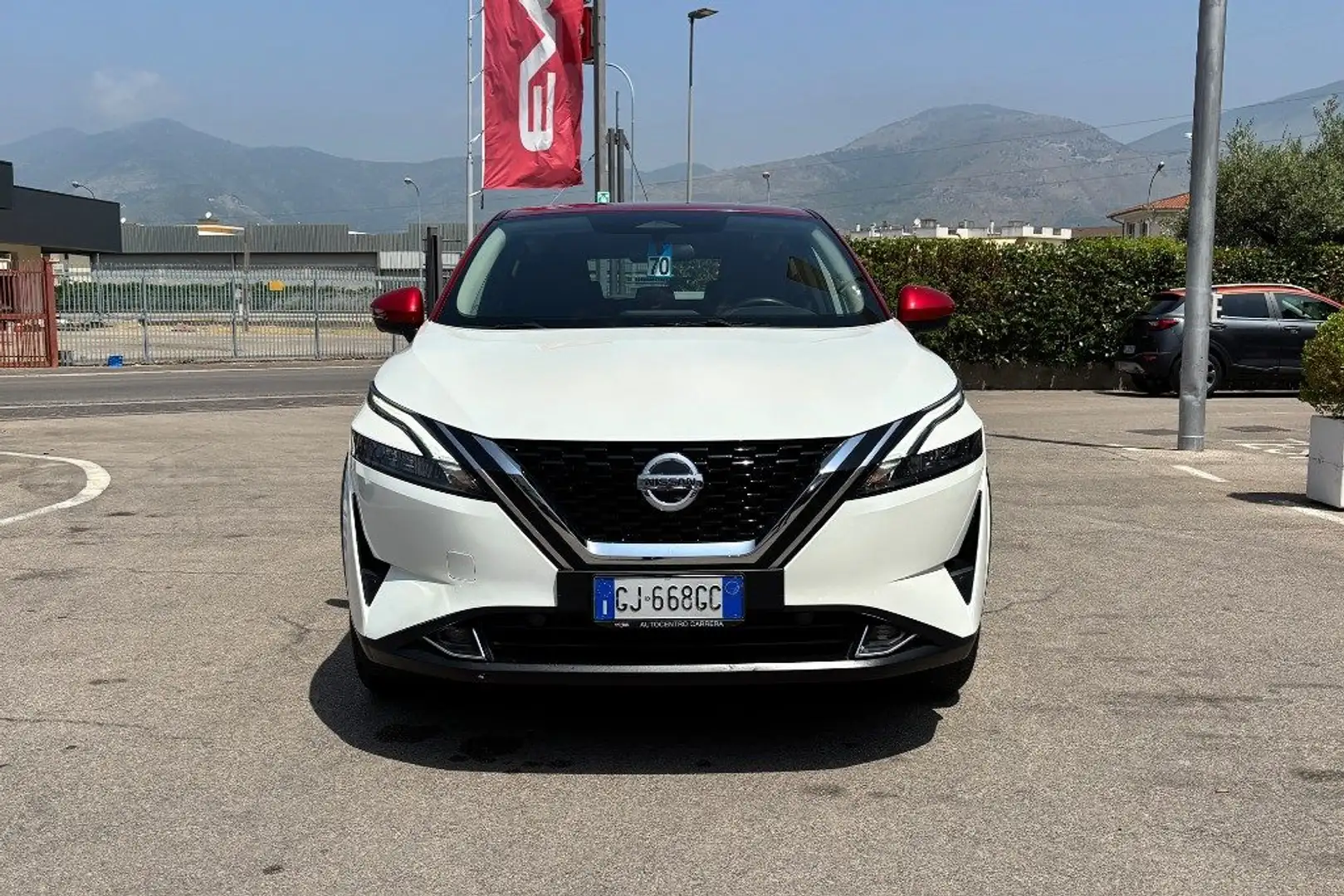 Nissan Qashqai MHEV 140 CV Business Weiß - 2