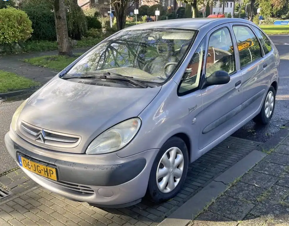 Citroen Xsara Picasso 2002 из Европы — купить под ключ