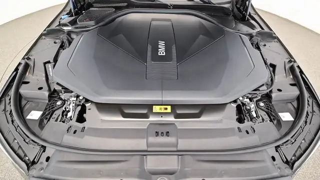 BMW i5 xDrive40 M-Sportpaket Pro Ansicht 19