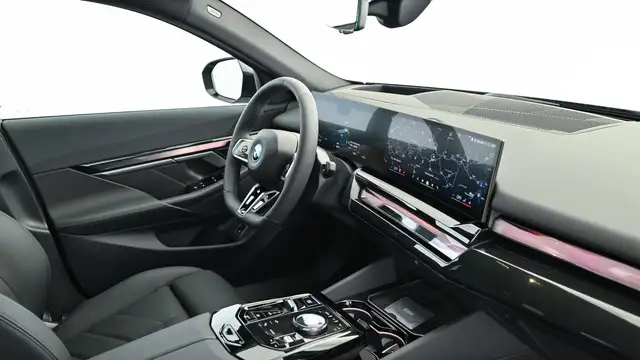 BMW i5 xDrive40 M-Sportpaket Pro Ansicht 14