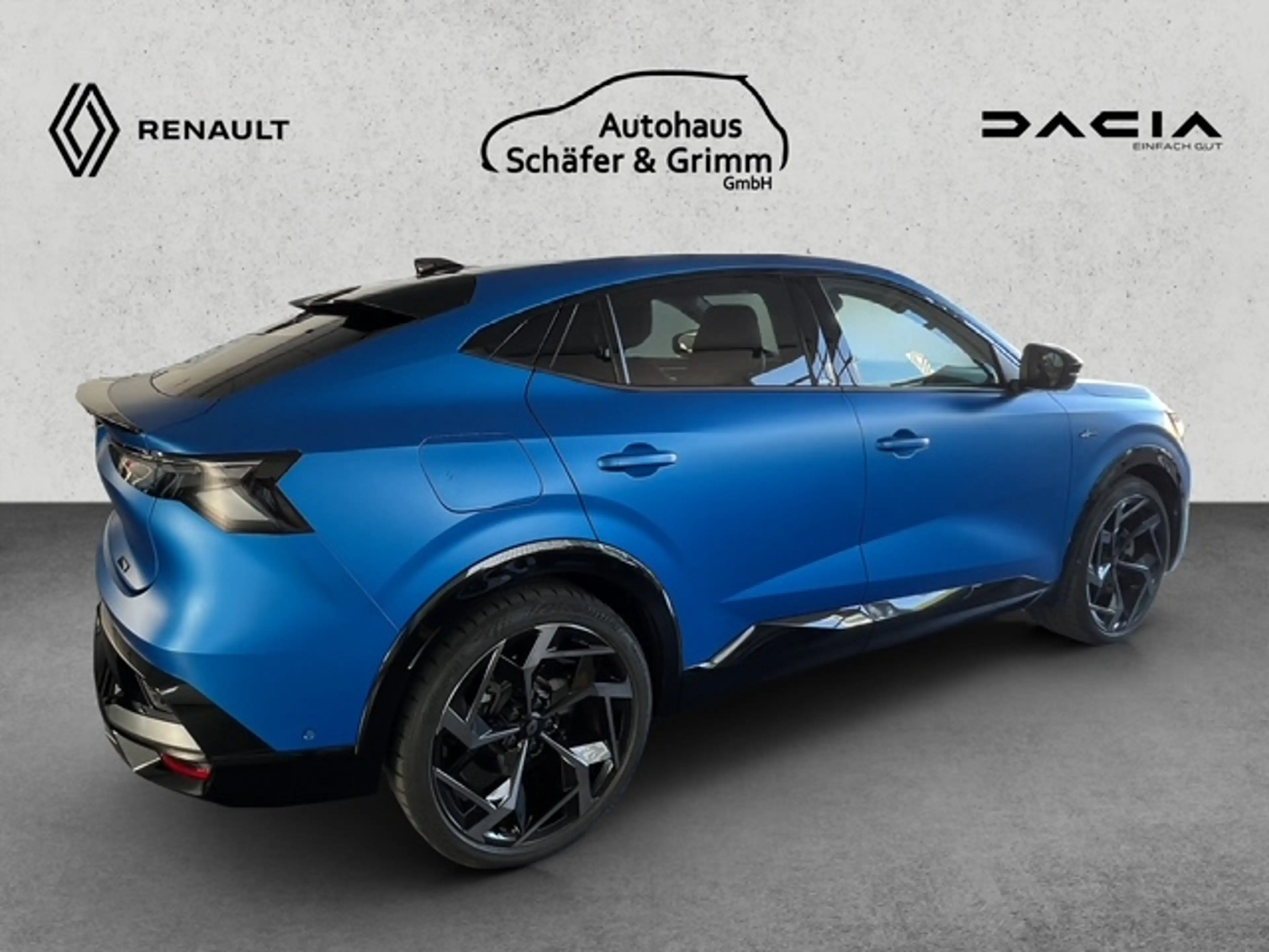 Renault Rafale 300 E-Tech Plug-in Hybrid 4x4 Atelier Alpine — photo 6
