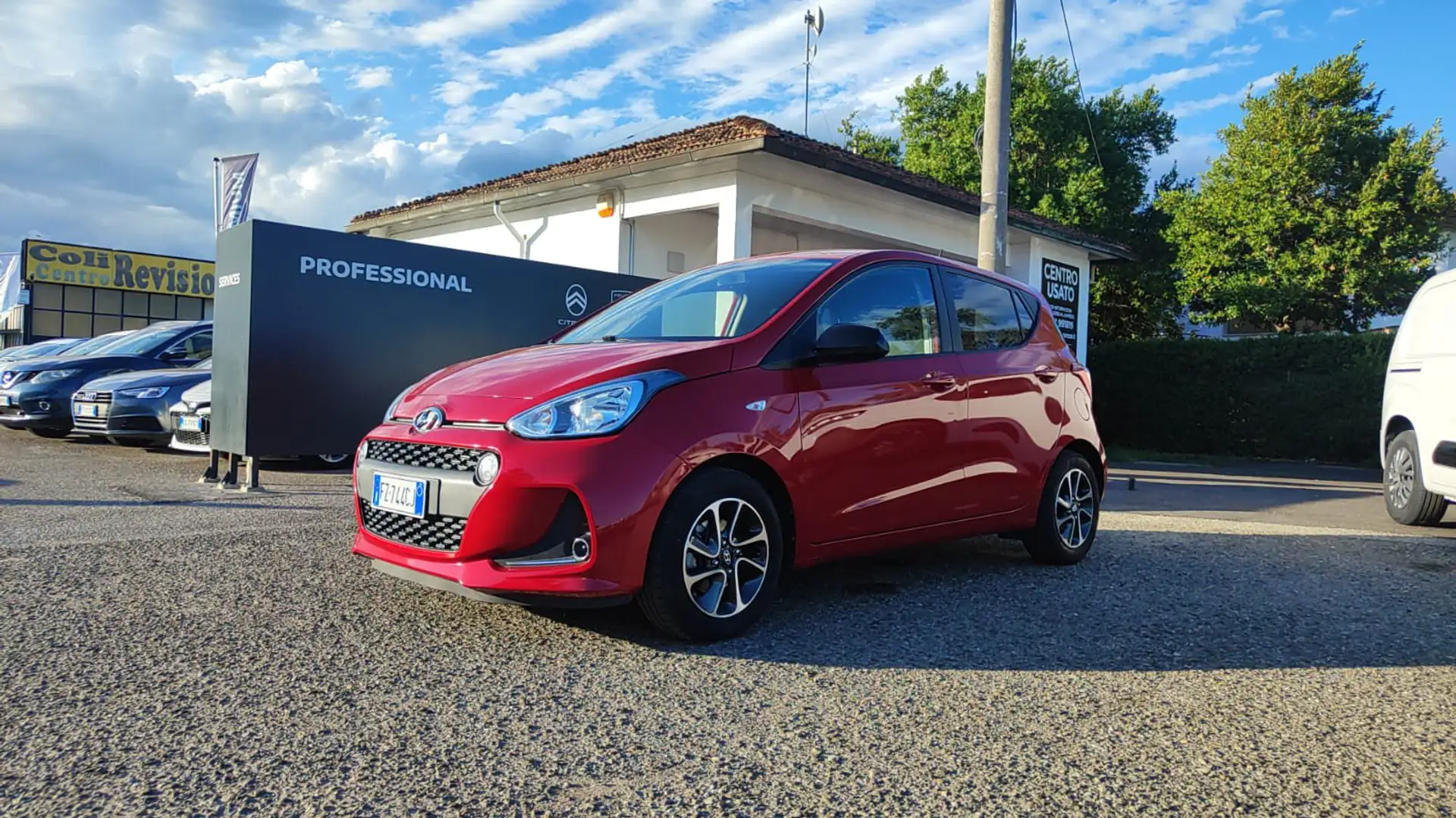 Hyundai i10 i10 1.0 MPI Tech Rosso - 1