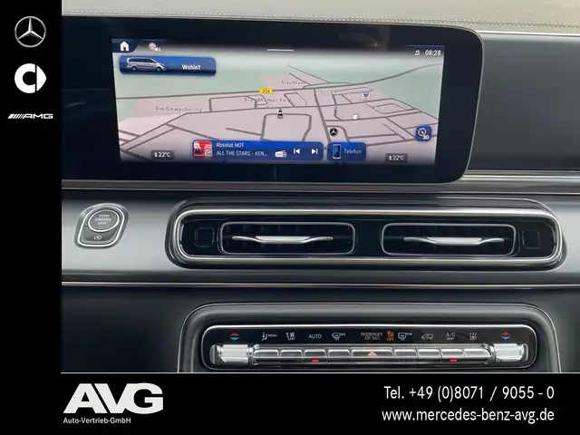 Mercedes-Benz V-Class view 11
