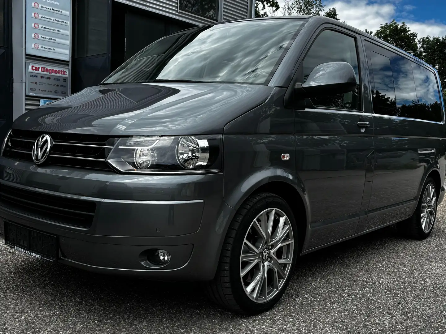 Volkswagen T5 Multivan Comfortline Gri - 1