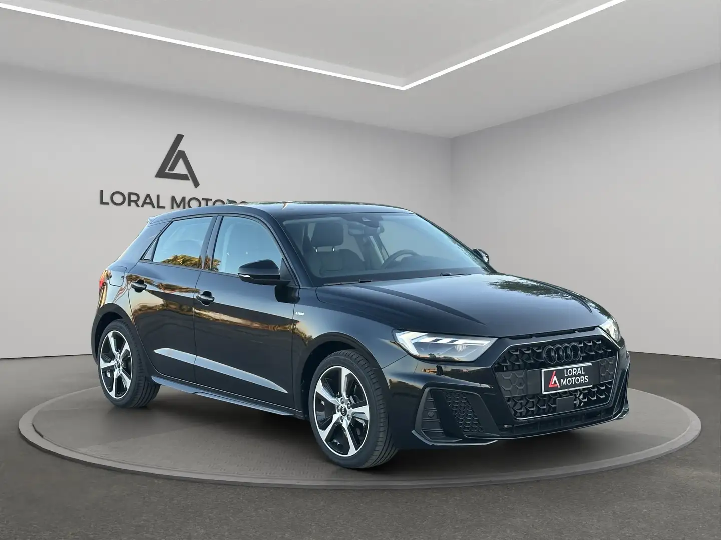 Audi A1 A1 II Sportback 30 1.0 tfsi S Line Edition 116cv Nero - 2
