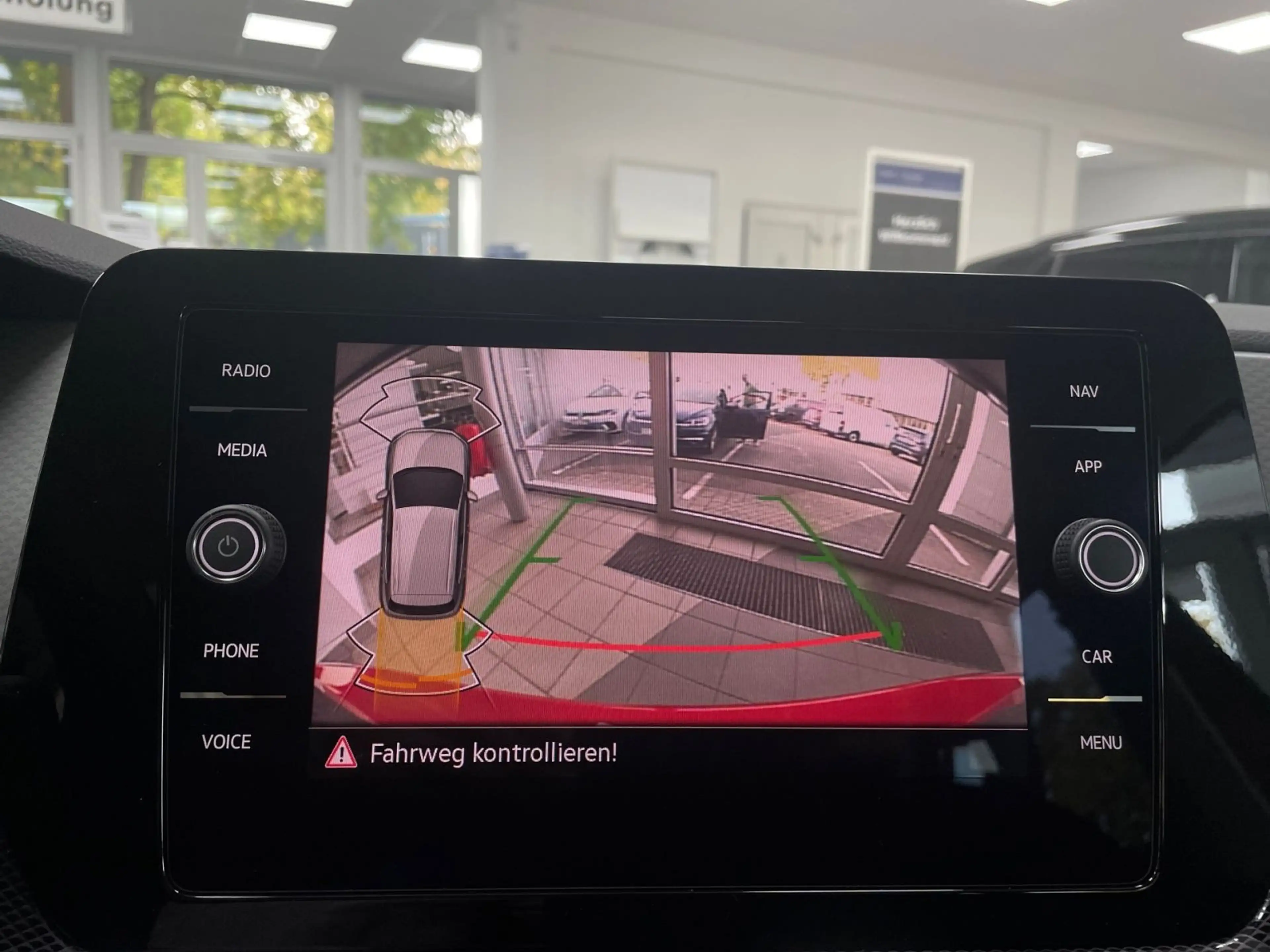 Volkswagen T-Cross Life 1,0 l TSI 85 kW DSG — photo 15