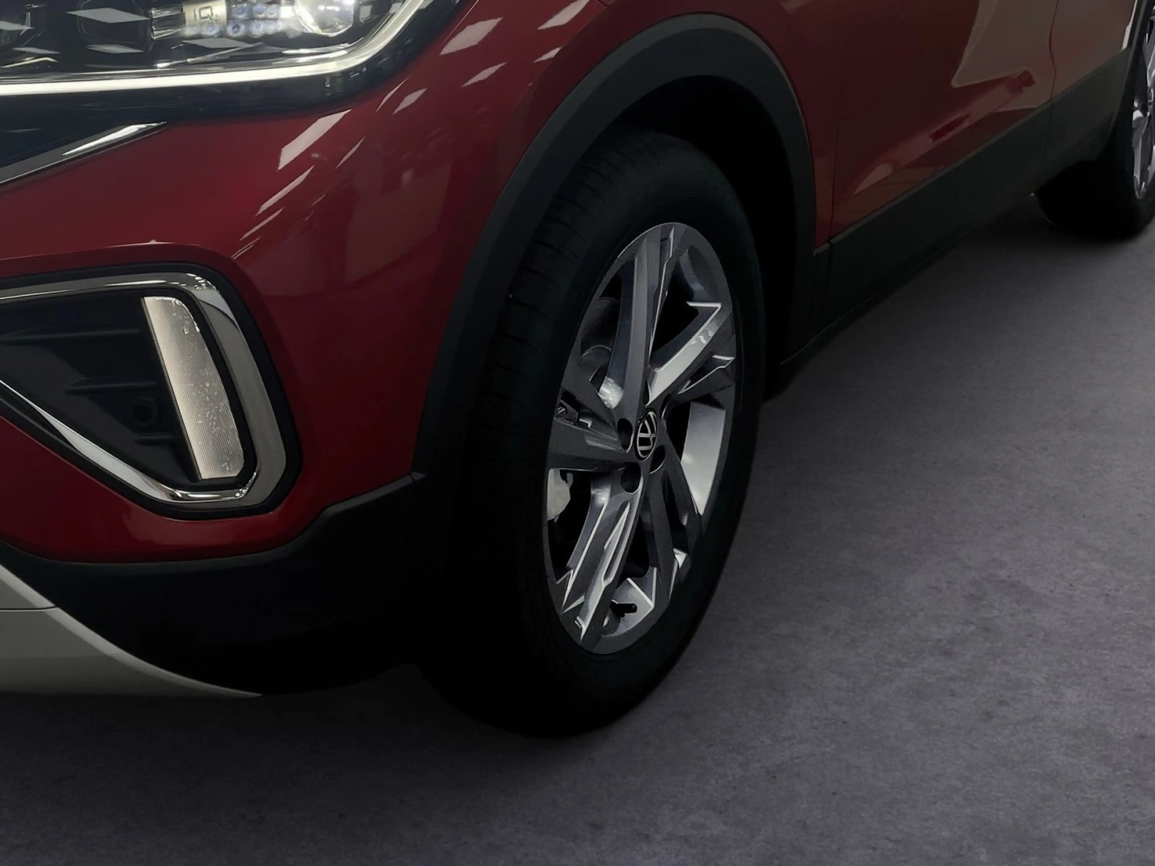 Volkswagen T-Cross Life 1,0 l TSI 85 kW DSG — photo 6