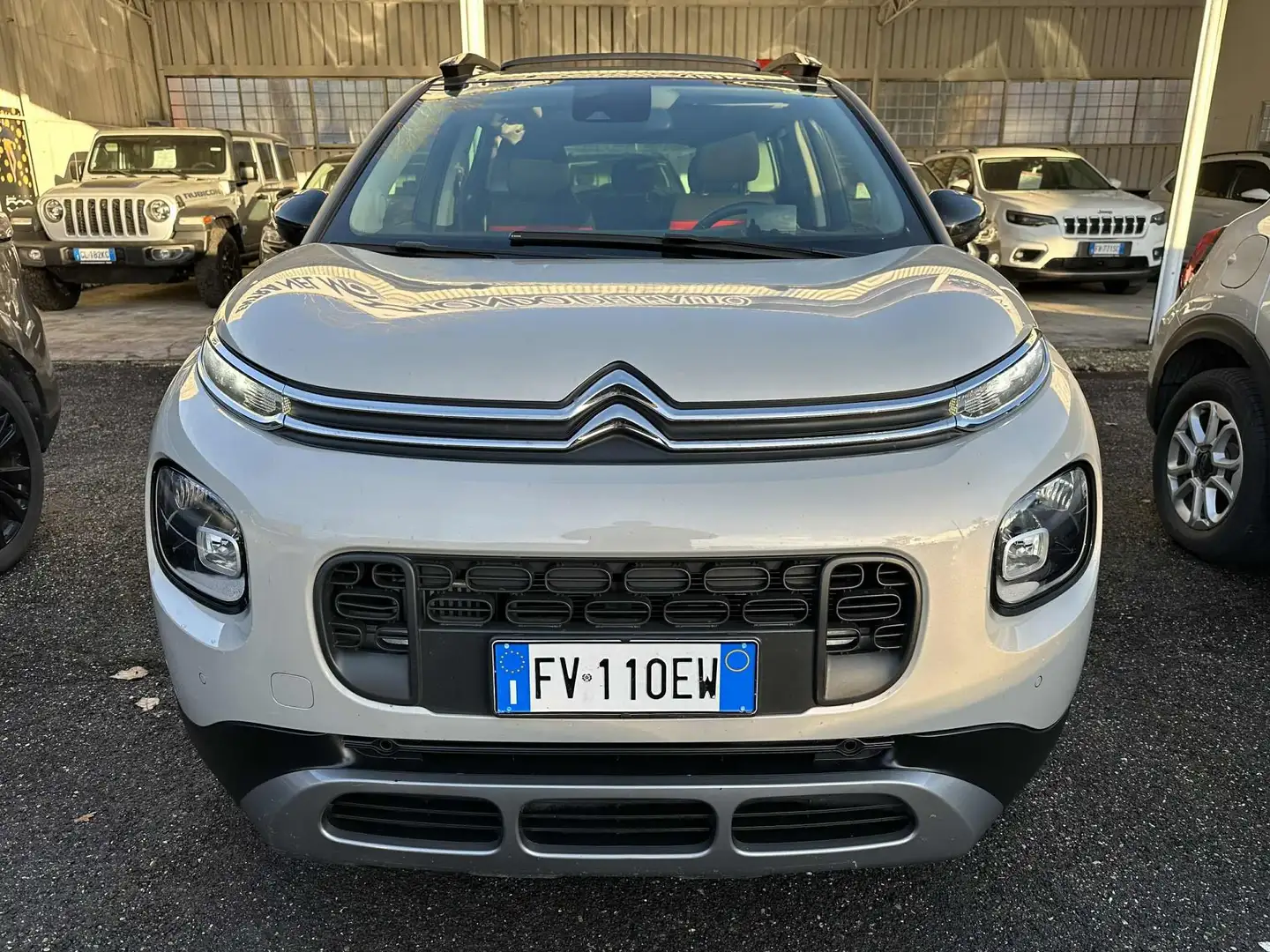 Citroen C3 C3 Aircross 1.5 bluehdi Shine eat6 Tetto/Automatic Gris - 2