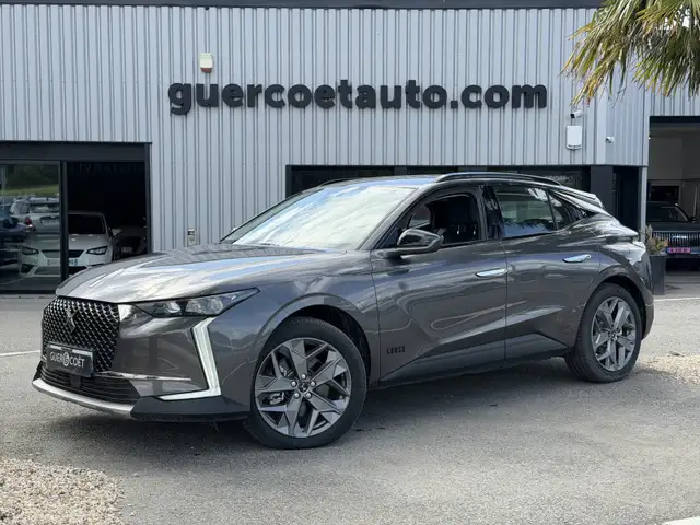 DS Automobiles DS 4
