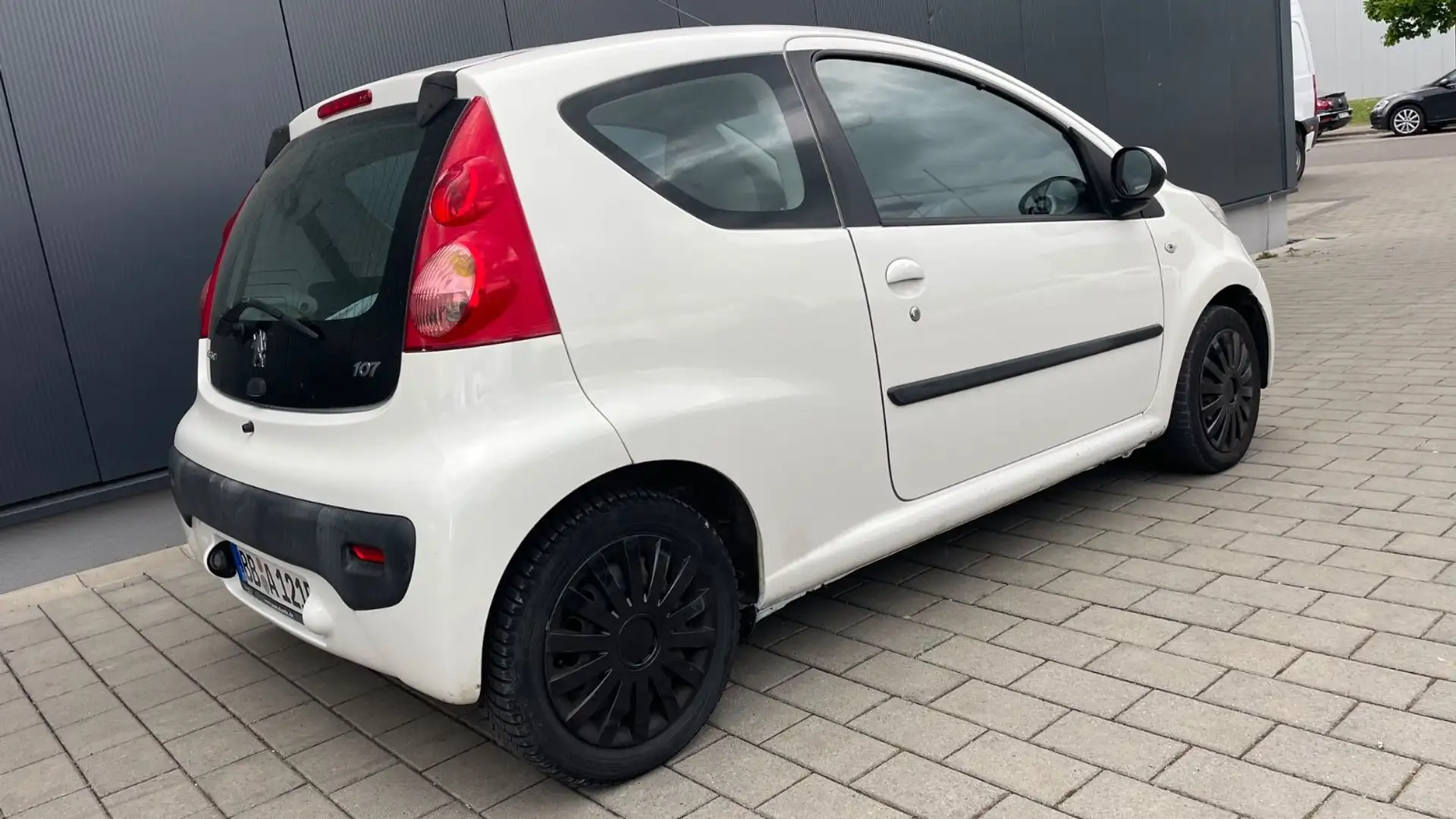 Peugeot 107 -KLIMA- ALUFELGEN-Garantie. Blanc - 2