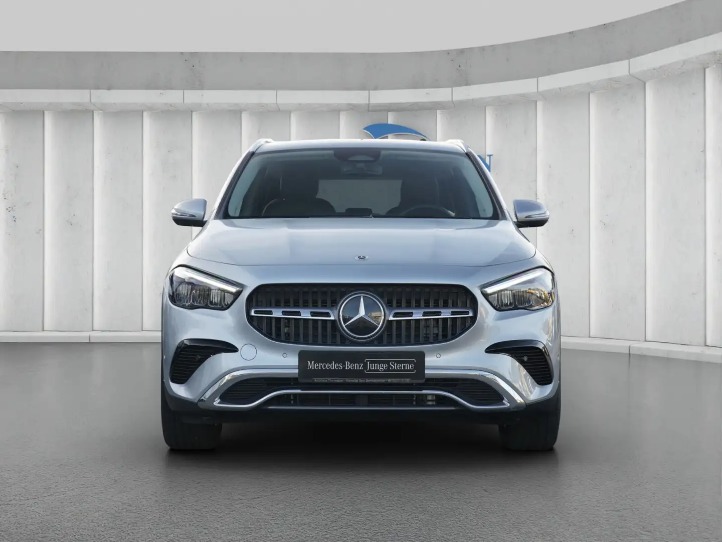 Mercedes-Benz GLA 180 GLA 180 Progressive Rückfahrkamera Winter-Paket LED Silber - 2