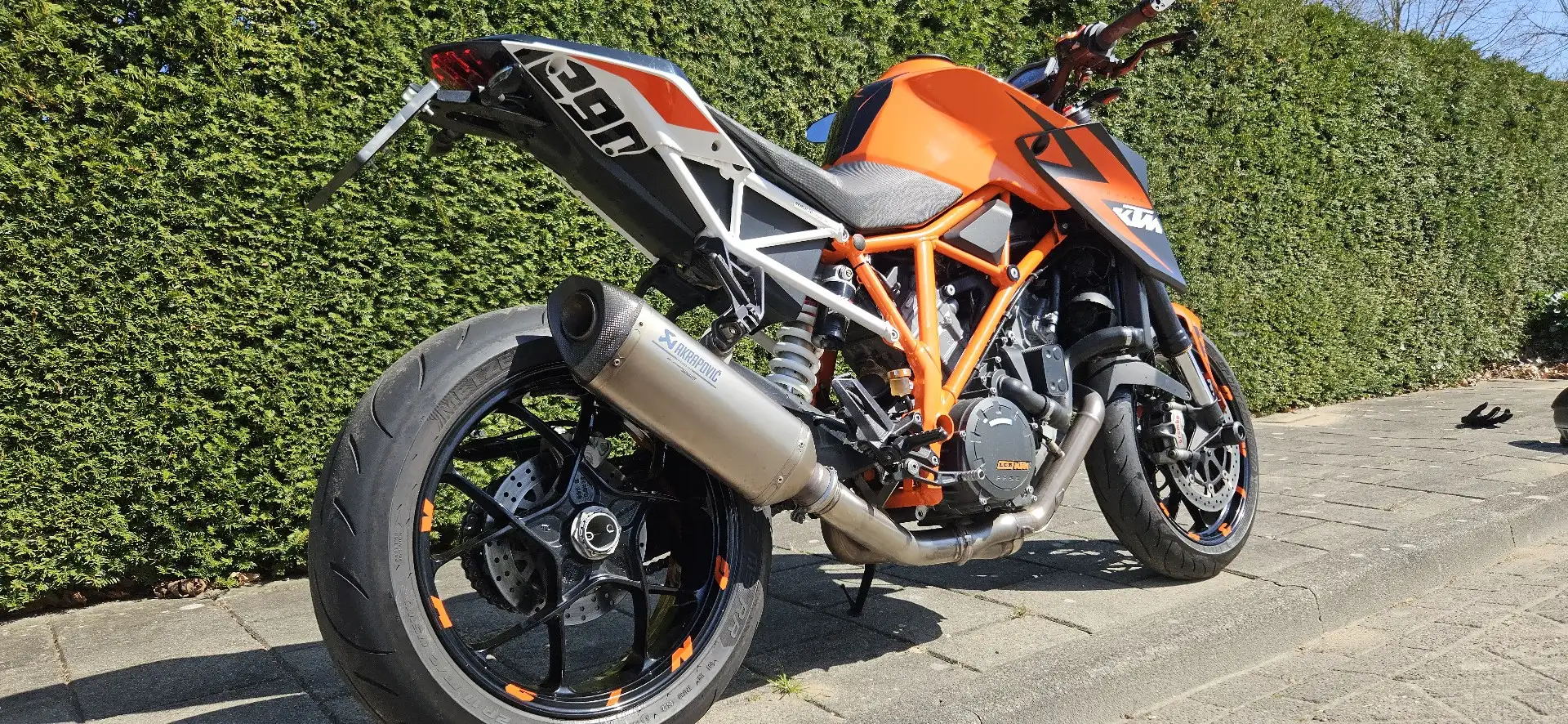 KTM 1290 Super Duke R Naranja - 2