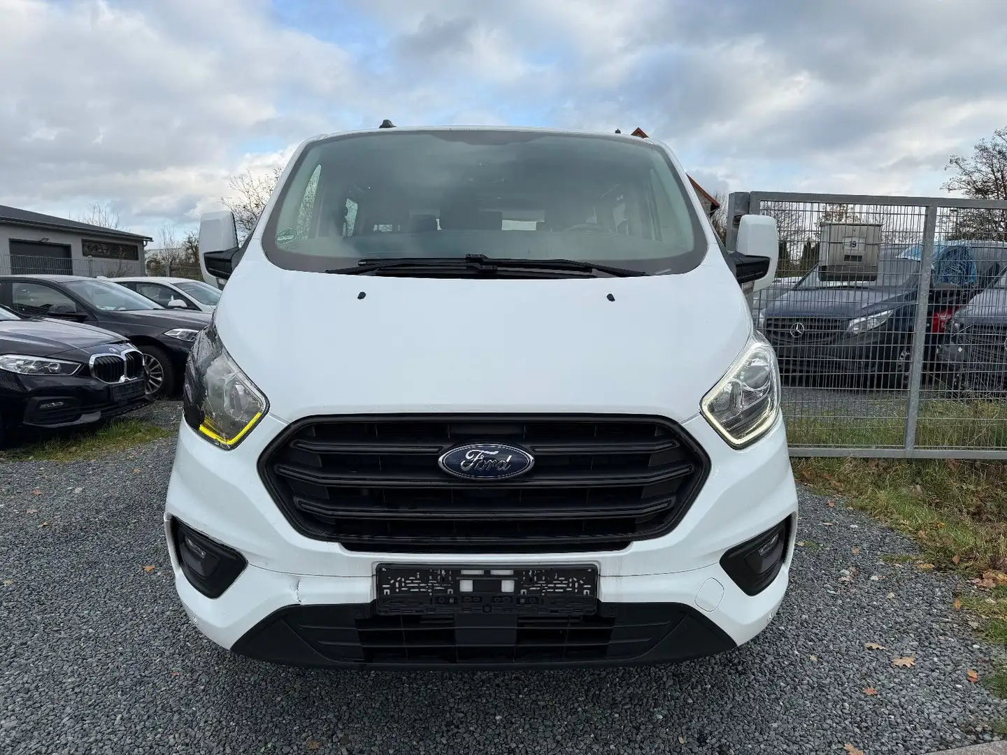 Ford Transit Custom Kombi 2.0 TDCi L2 Trend 9-Sitze Weiß - 2