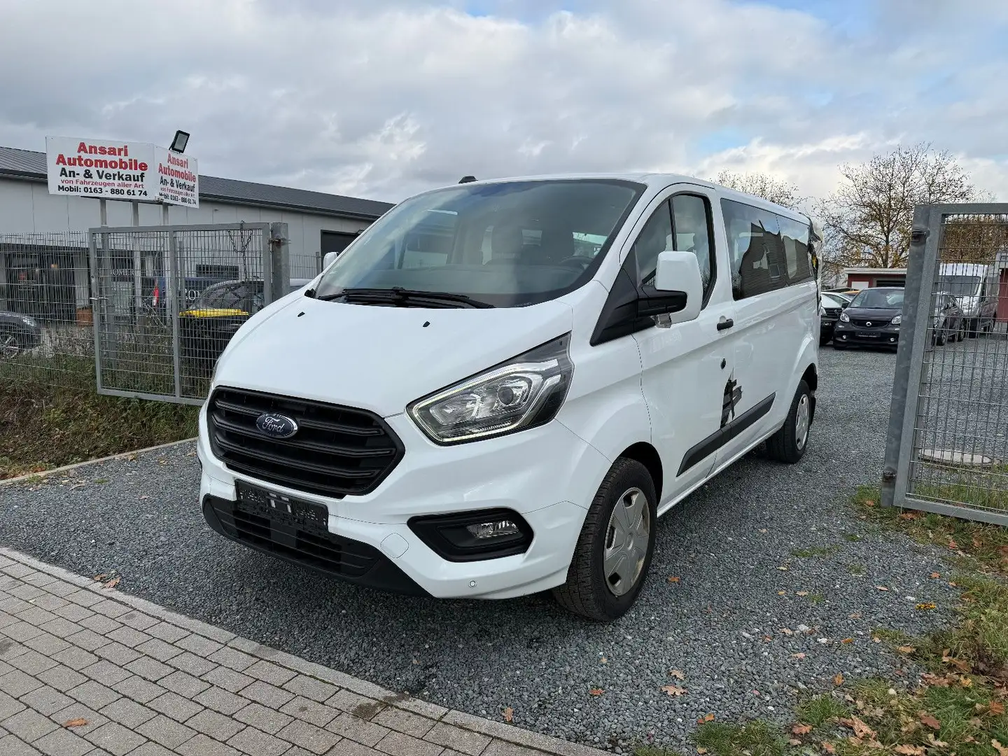 Ford Transit Custom Kombi 2.0 TDCi L2 Trend 9-Sitze Weiß - 1