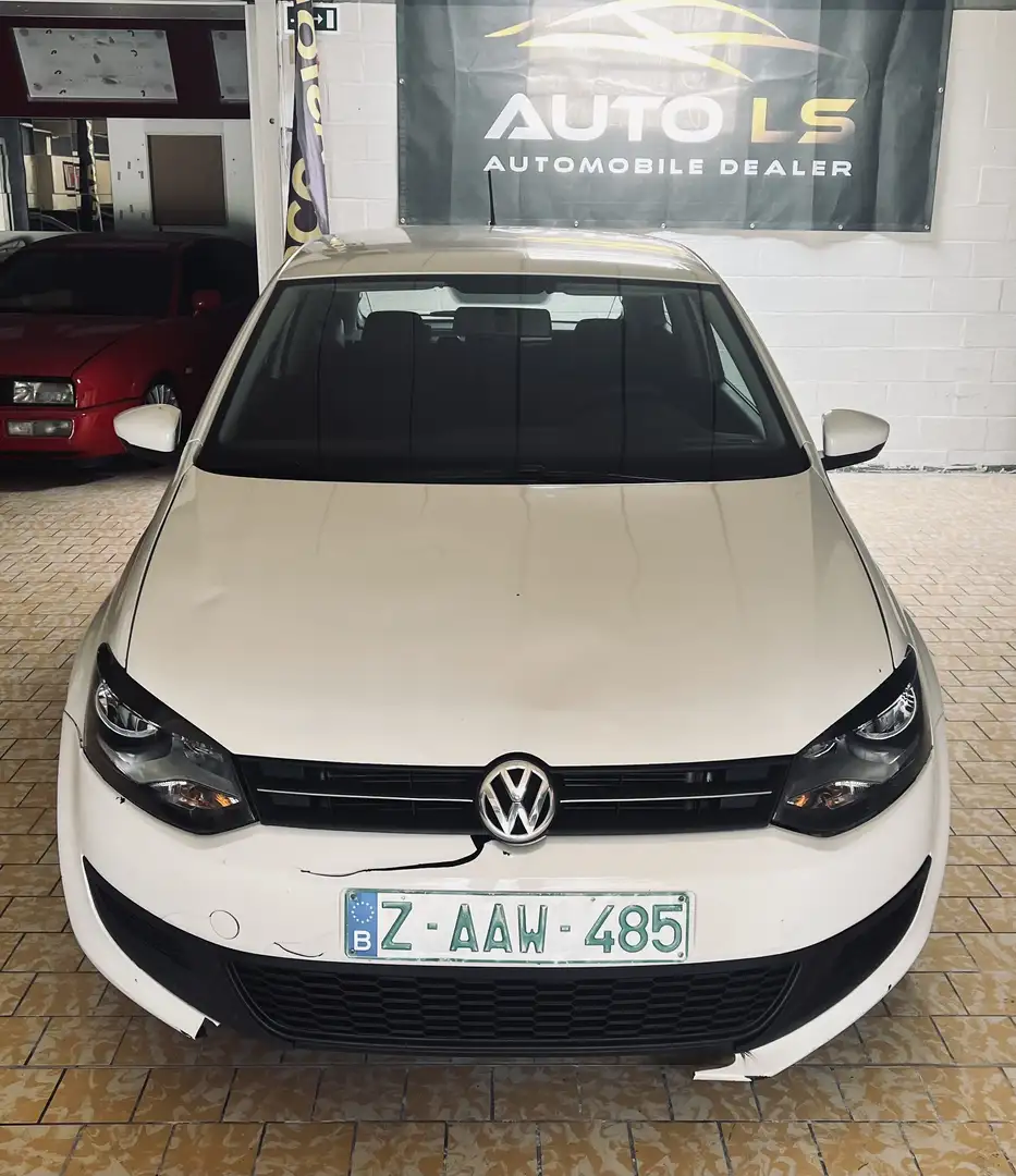 Volkswagen Polo 1.2 CR TDi Highline DPF Blanc - 1