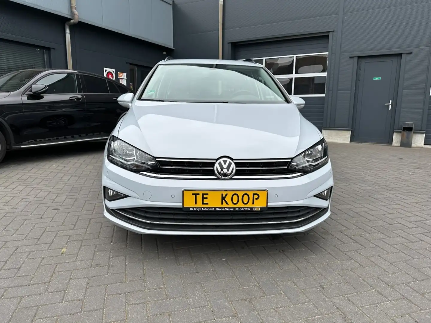 Volkswagen Golf Sportsvan 1.5 TSi ACT Navi Camera Trekhaak 31000 KM !!! Gris - 2