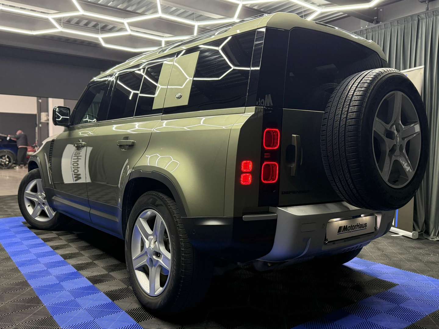 Land Rover Defender X Dynamic SE AWD -  - Joinsteer - #3