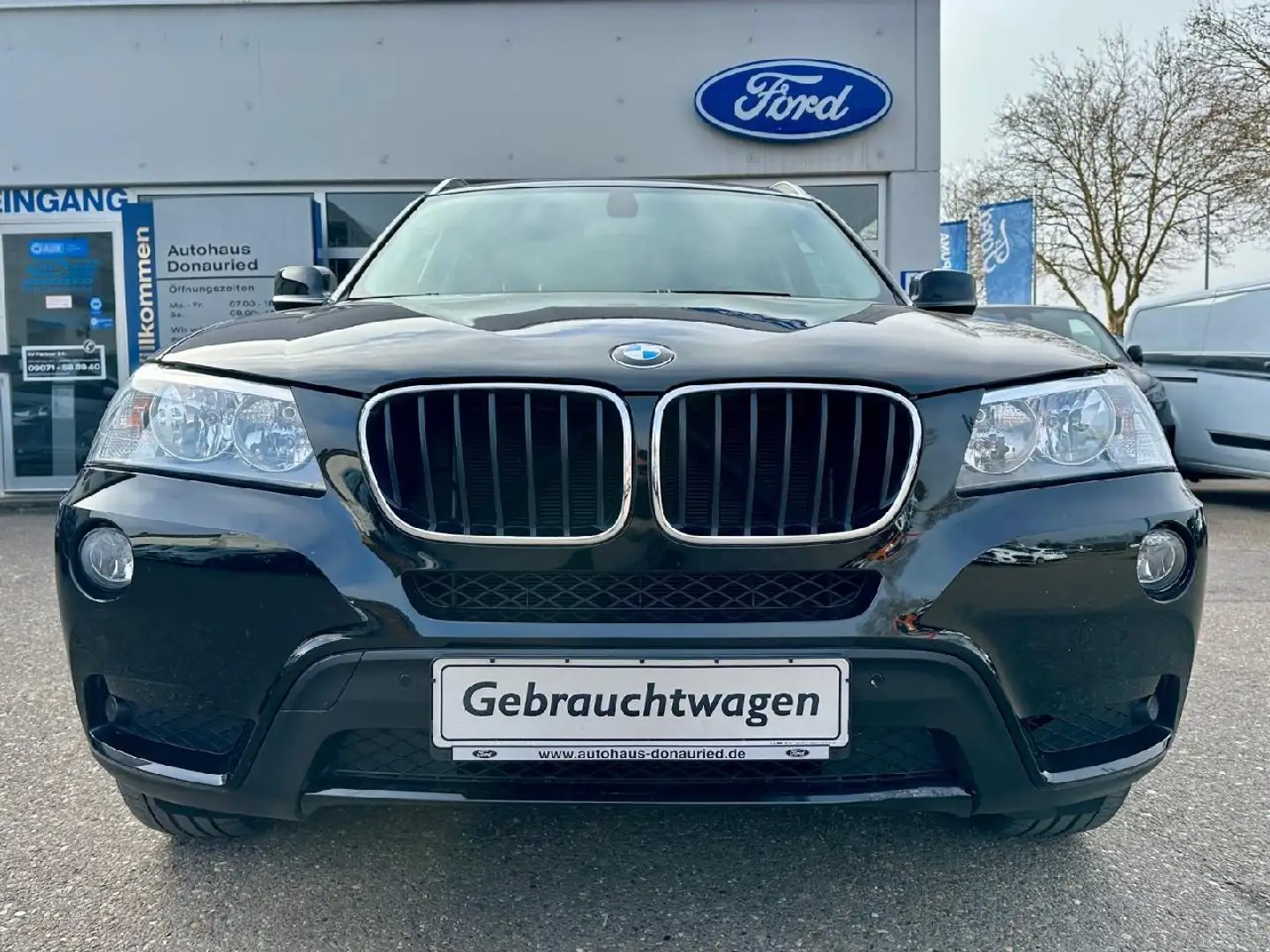 BMW X3 xDrive 20d Černá - 2