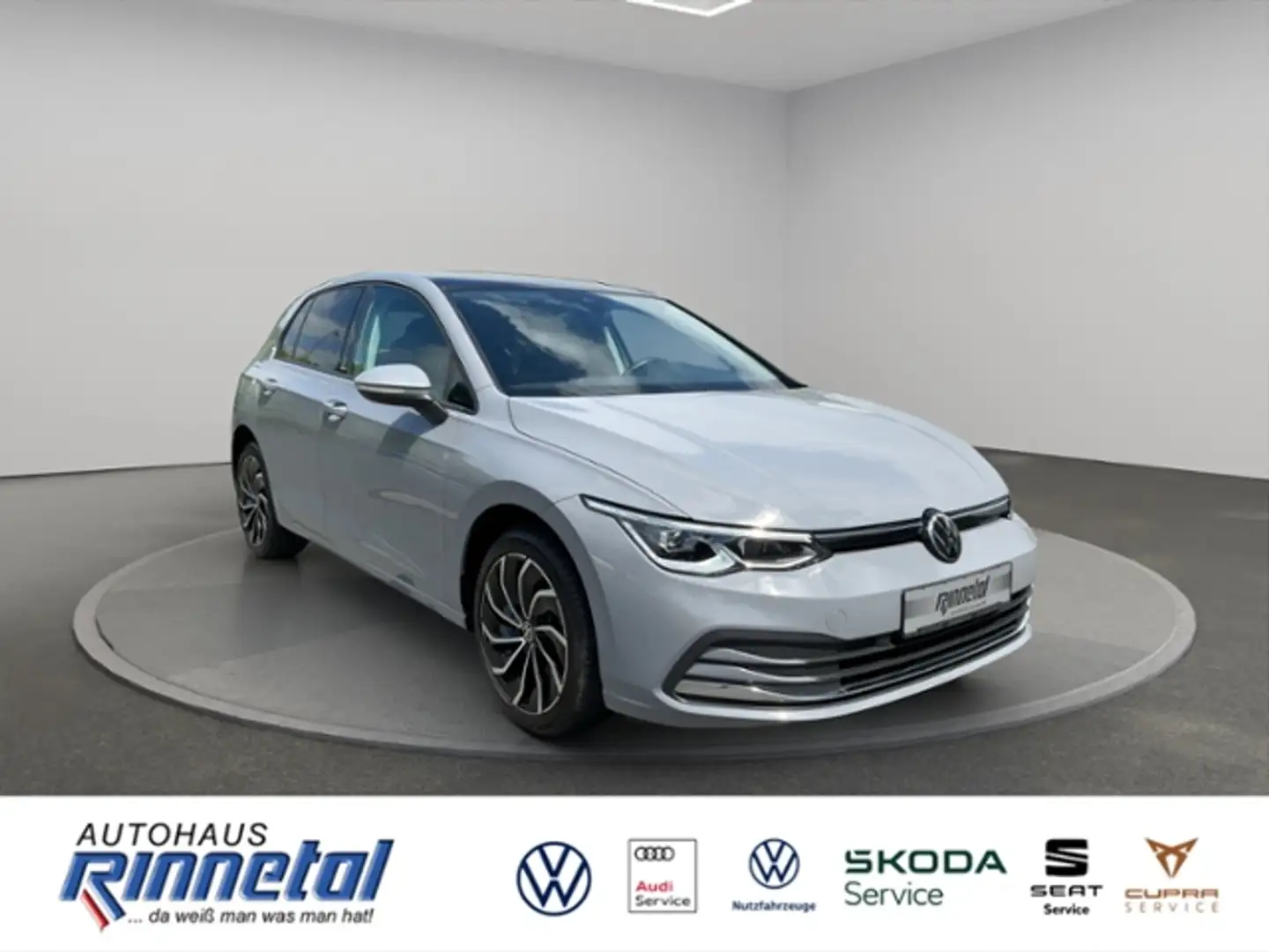Volkswagen Golf VIII 2.0 TDI DSG Active PANO+NAVI+MATRIX LED+BEH Grau - 2