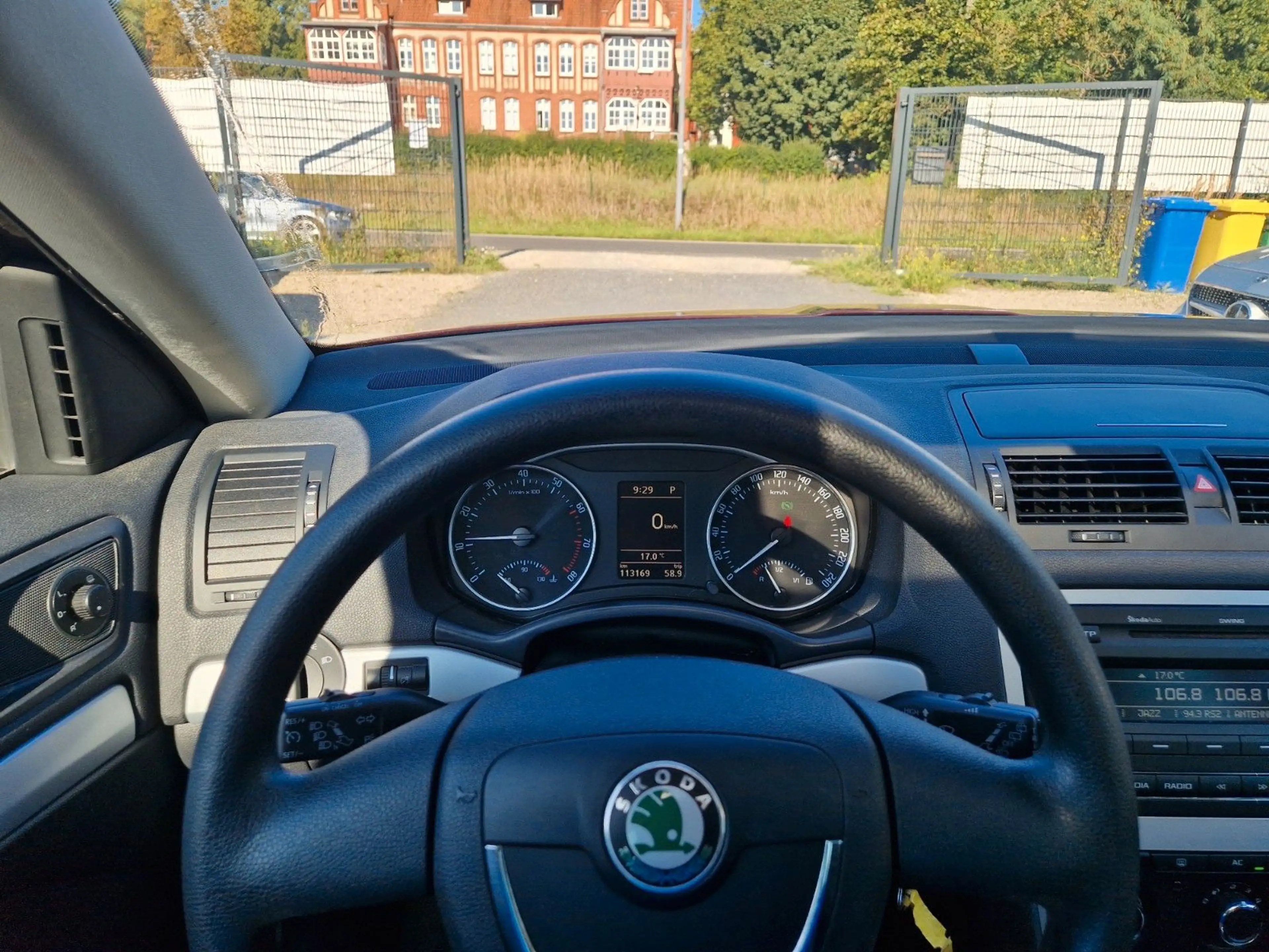 Skoda Octavia Combi Ambiente DSG 1.HAND SDACH — photo 10