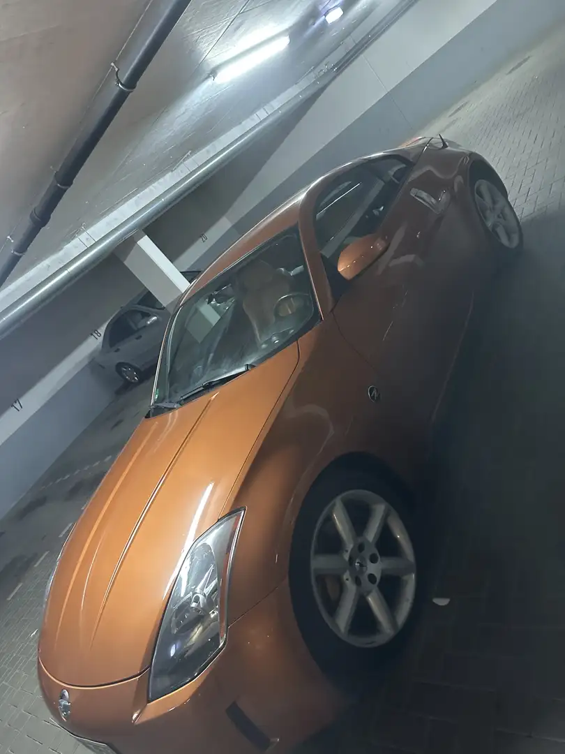 Nissan 350Z 350 Z Premium Pack - 2