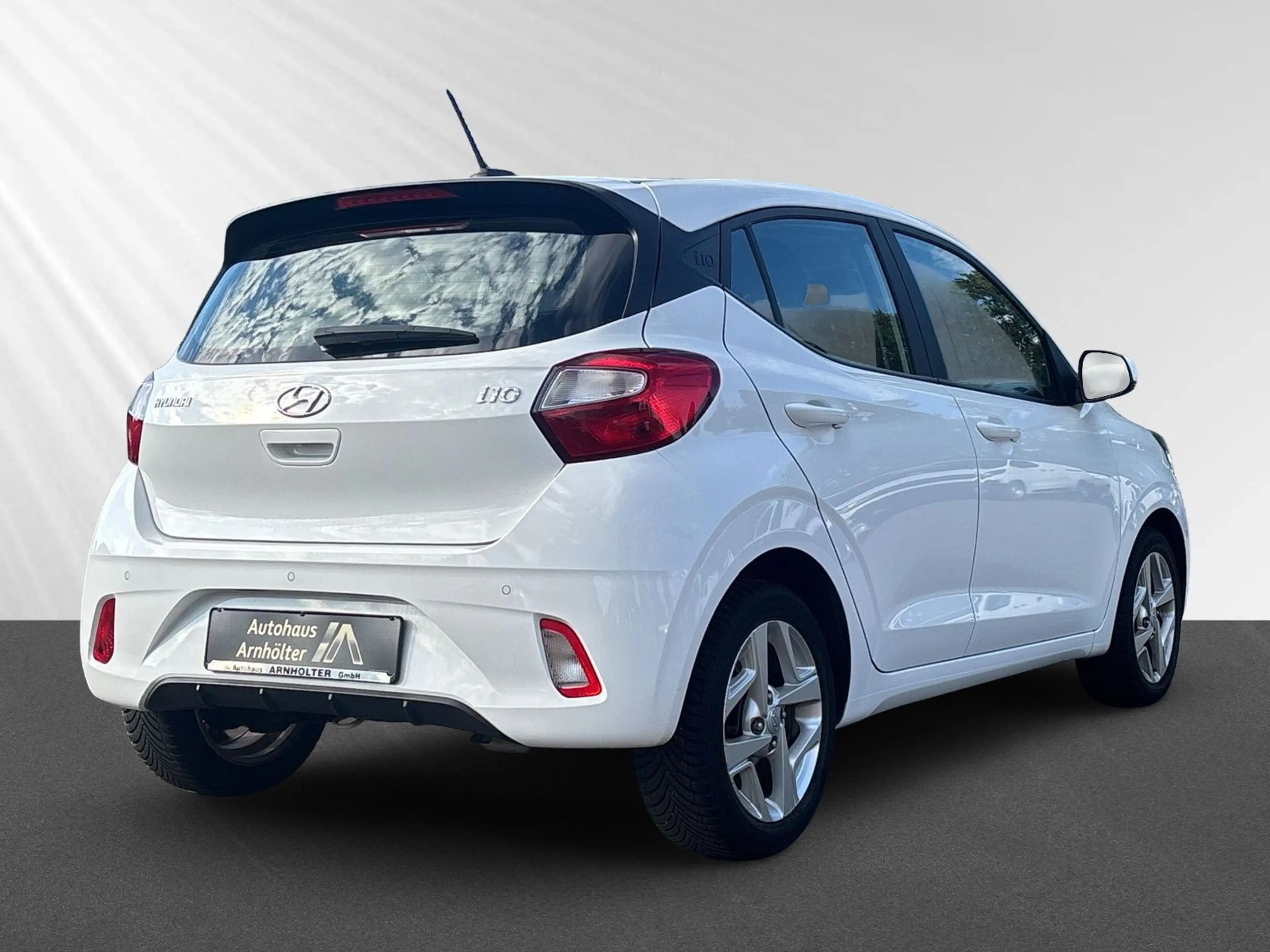 Hyundai i10 1.0 Benzin M/T Trend +SHZ+LENKHEIZ+BLUETOOTH — photo 3