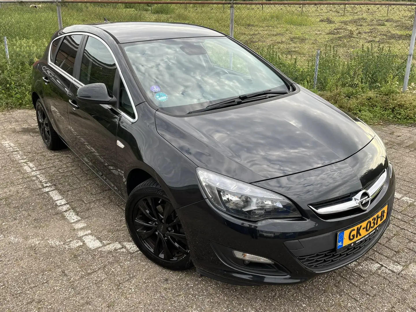 Opel Astra 1.4 Turbo Blitz Navi Airco Zwart - 2