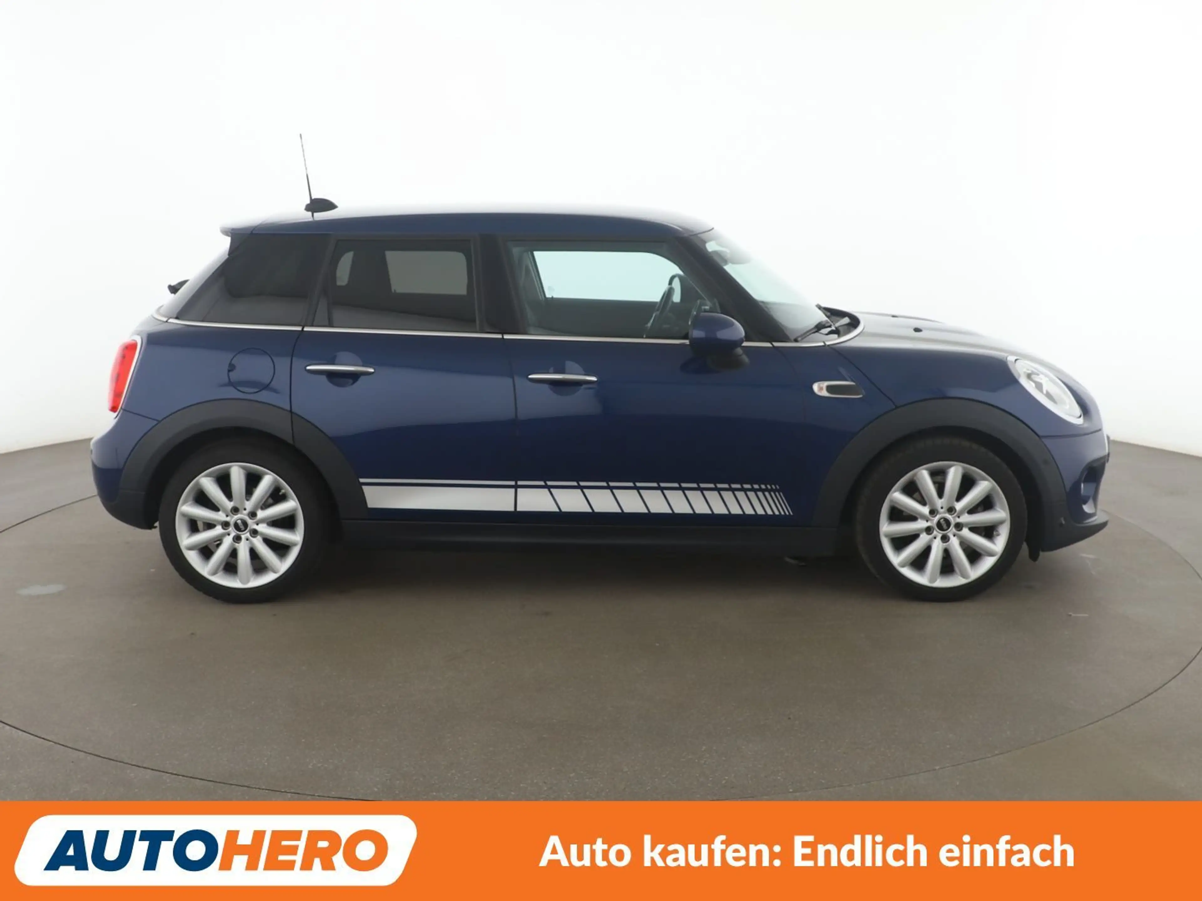 MINI Cooper D Cooper D*TEMPO*NAVI*PDC*SHZ*ALU* — photo 7