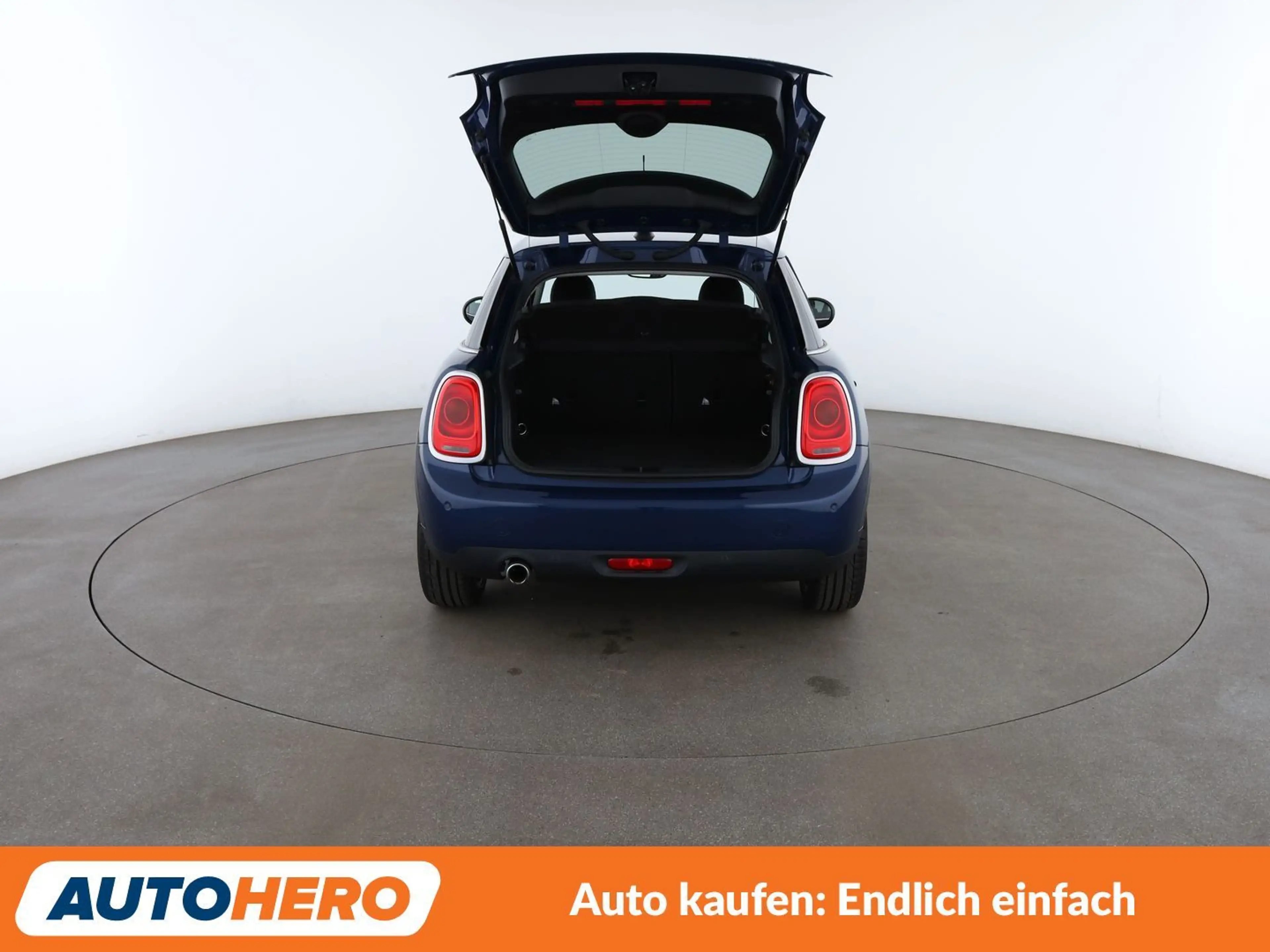 MINI Cooper D Cooper D*TEMPO*NAVI*PDC*SHZ*ALU* — photo 10