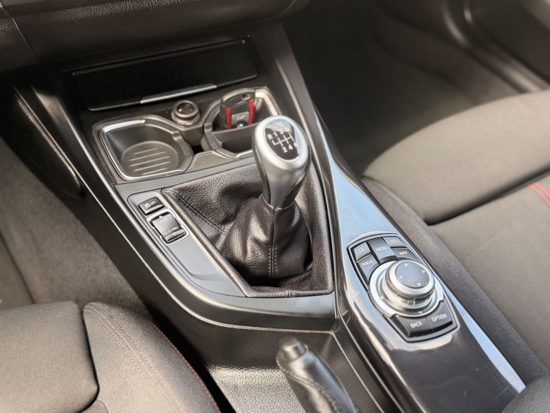 BMW 118 Lim. 170 PS (*KLIMAAT.*XENON*SZHZ*TÜV*PDC*) — photo 14