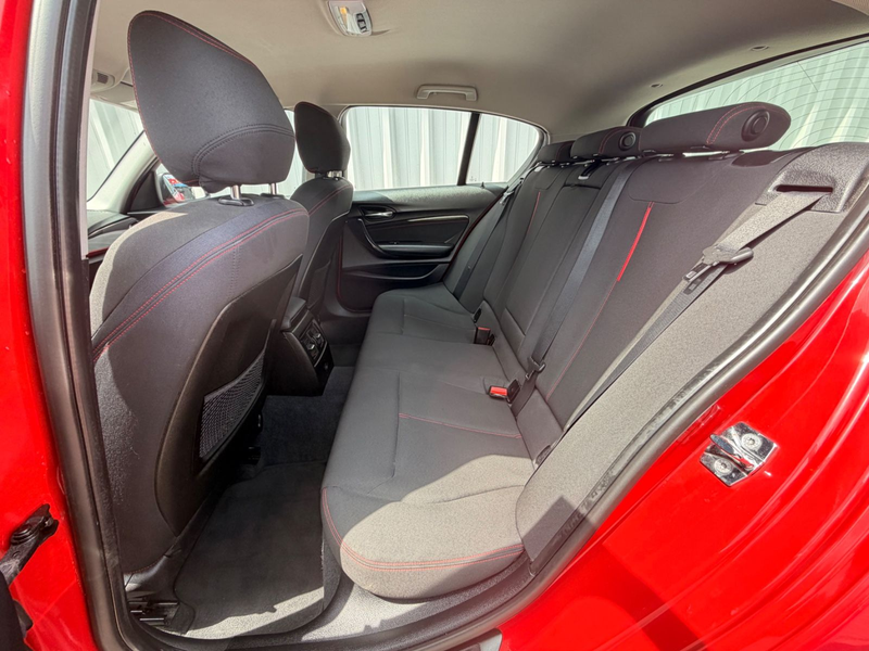 BMW 118 Lim. 170 PS (*KLIMAAT.*XENON*SZHZ*TÜV*PDC*) — photo 19