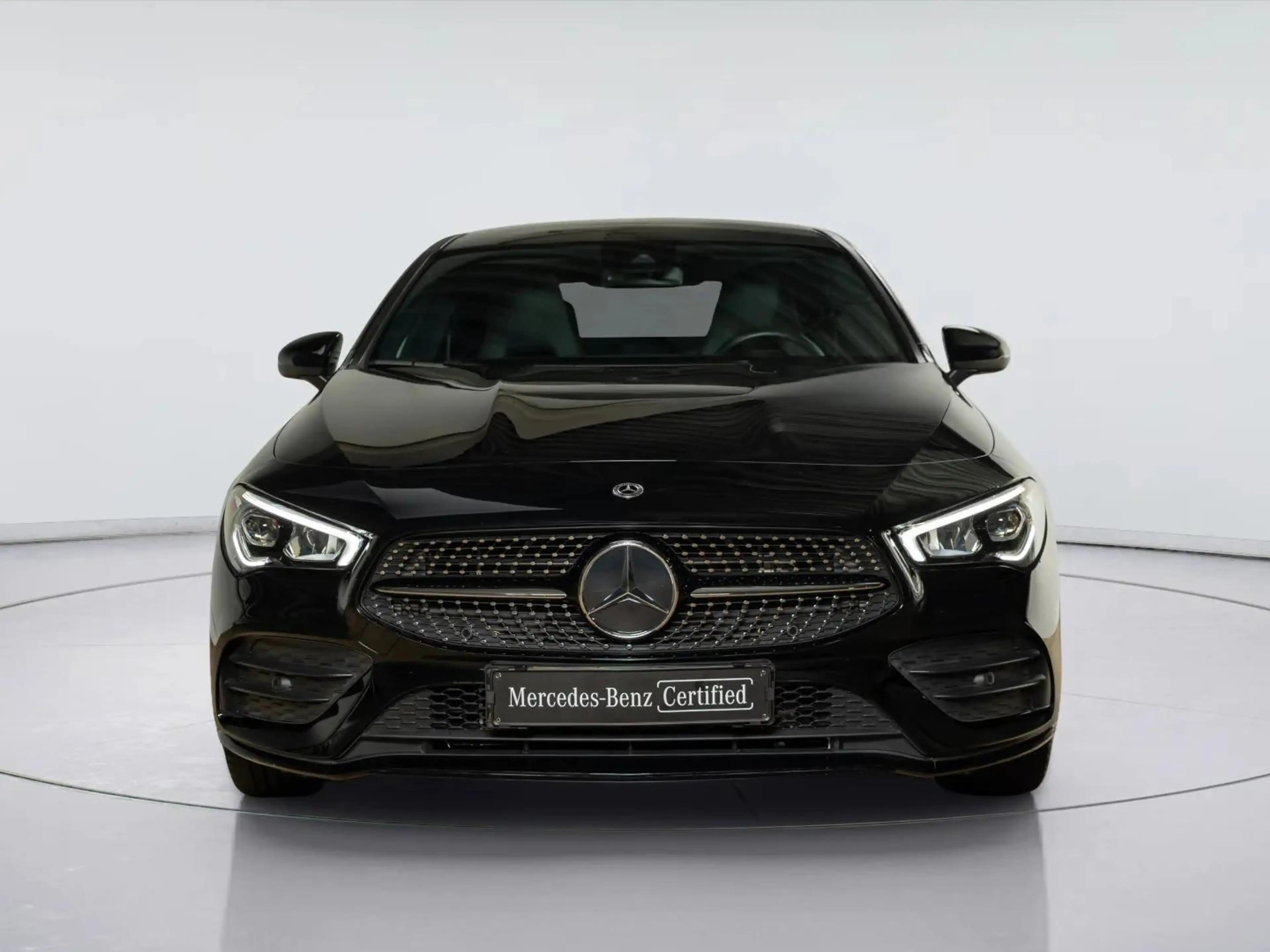 Mercedes-Benz CLA 250 Coupé e AMG Line — photo 6