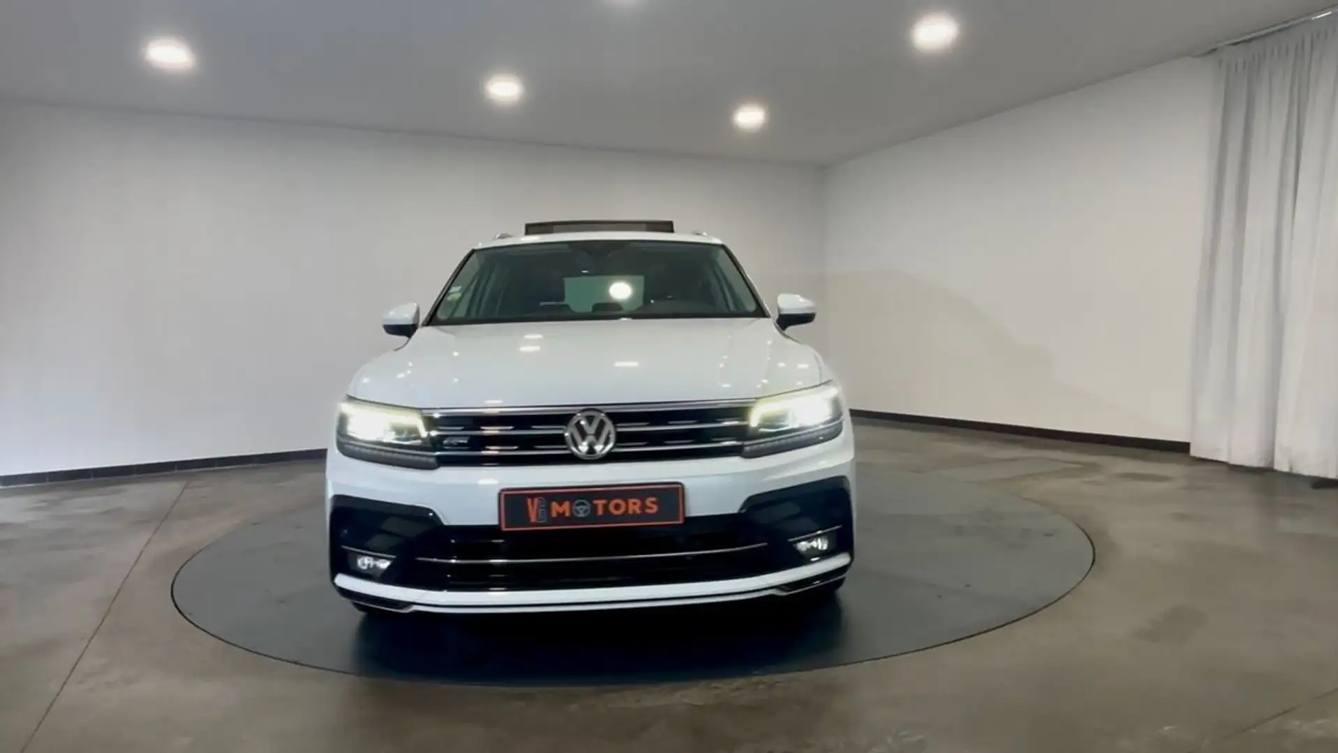 Volkswagen Tiguan 2.0 tdi 150 dsg carat exclusive pack r-line Bianco - 2