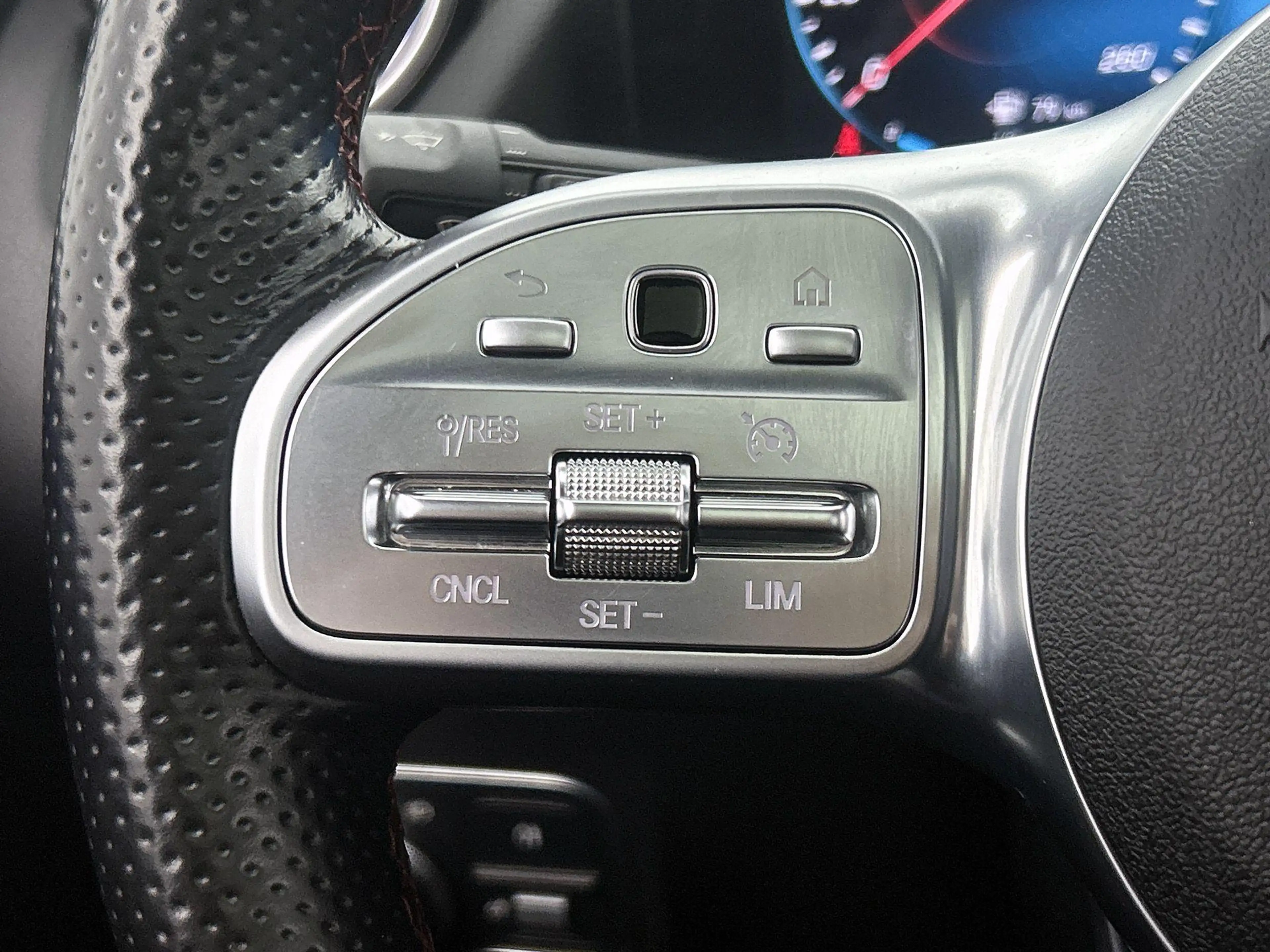 Mercedes-Benz B 200 Business Solution AMG | Memory stoelen | Panoramad — photo 6