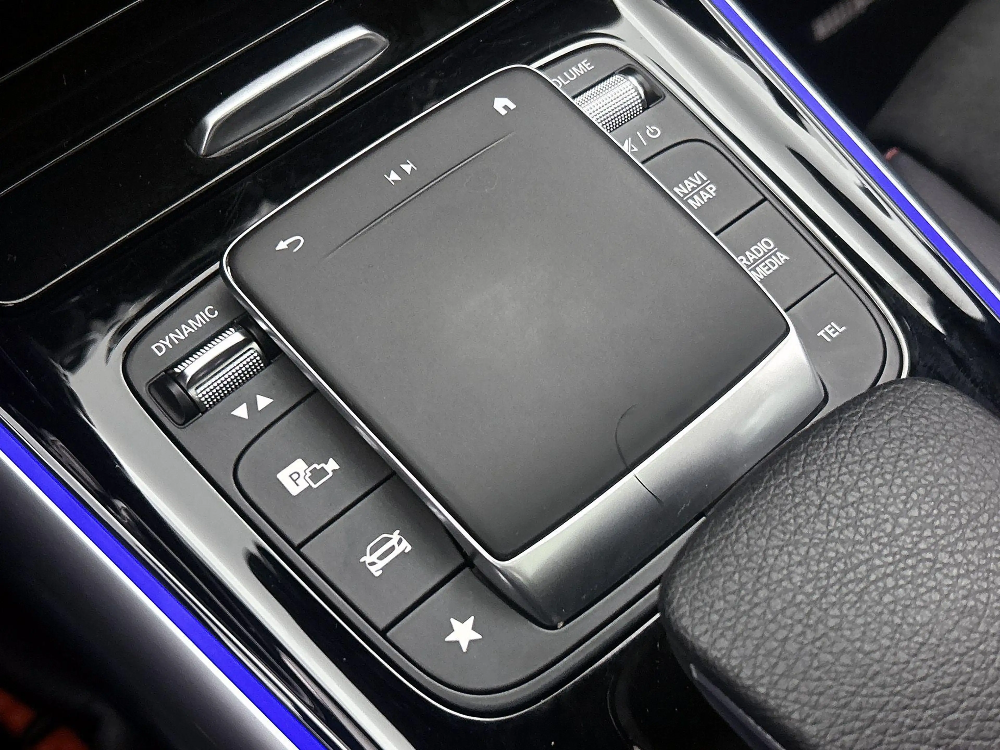 Mercedes-Benz B 200 Business Solution AMG | Memory stoelen | Panoramad — photo 11