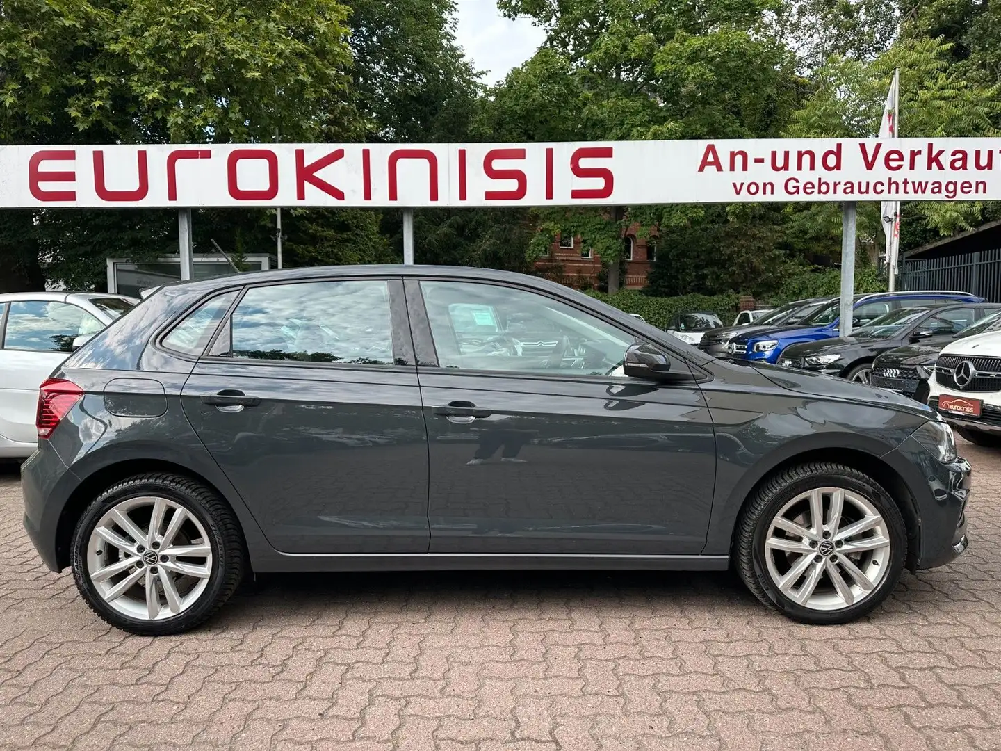 Volkswagen Polo VI Highline 1.5 TSI DSG*BEATS*eSD*PTS*KAM* Gris - 1
