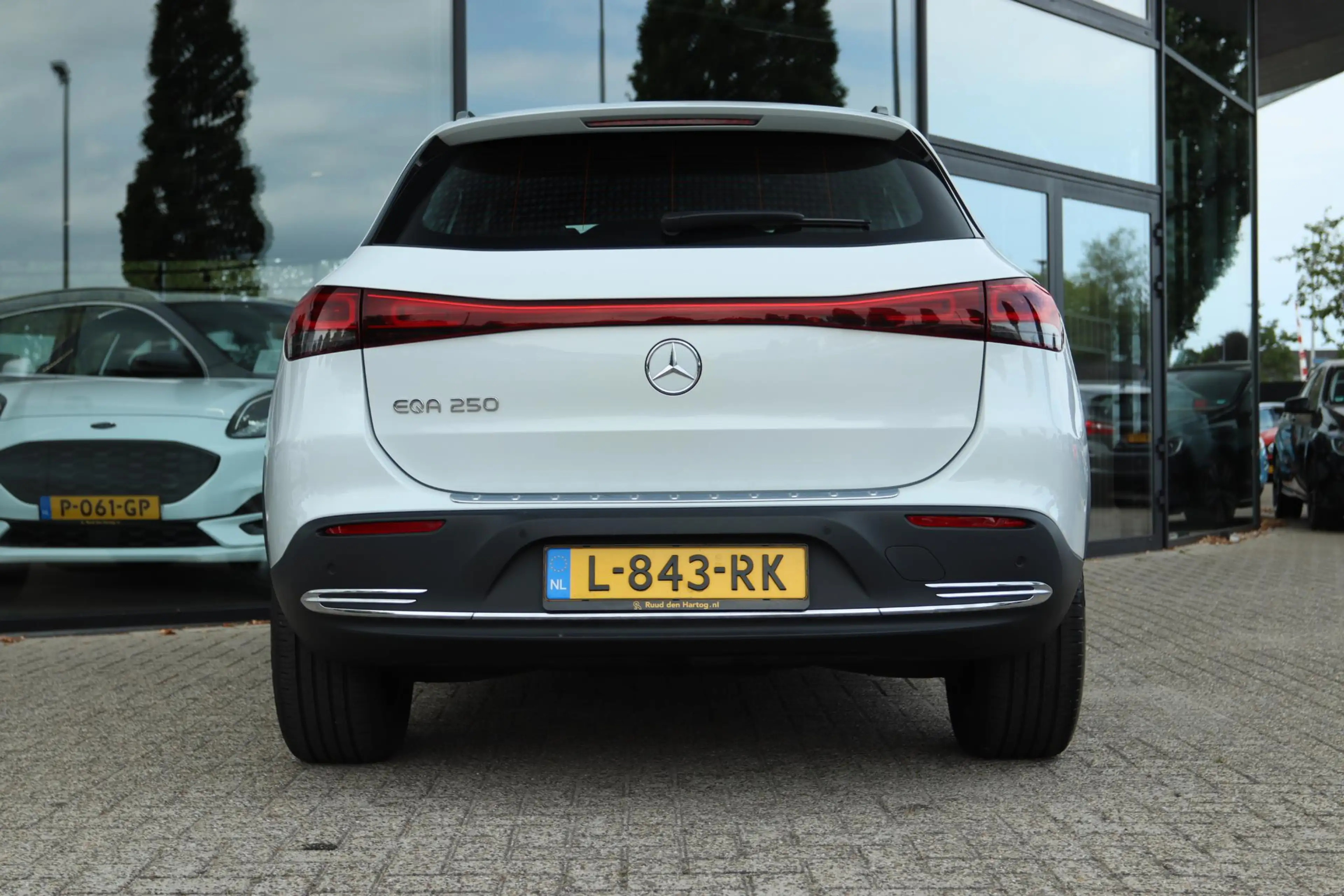Mercedes-Benz EQA 250 BUSINESS SOLUTION LUXURY 67 kWh | CAMERA | VIRT. C — photo 9