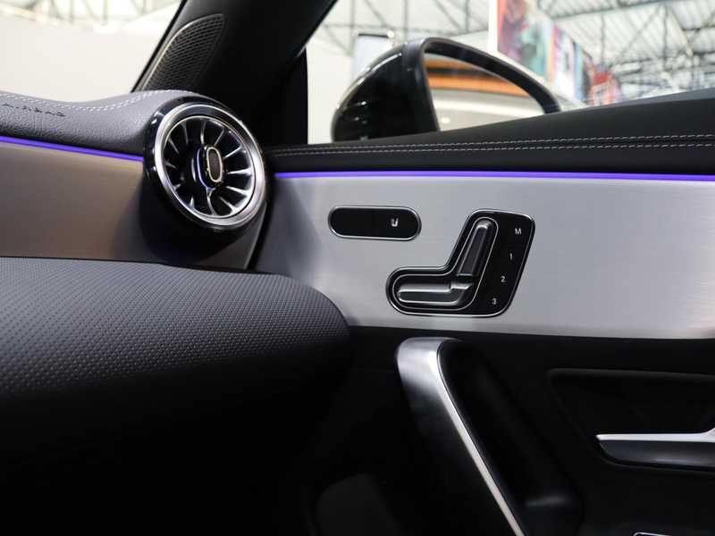 Mercedes-Benz CLA 180 Shooting Brake Business Solution AMG | AMG Line Pl — photo 13