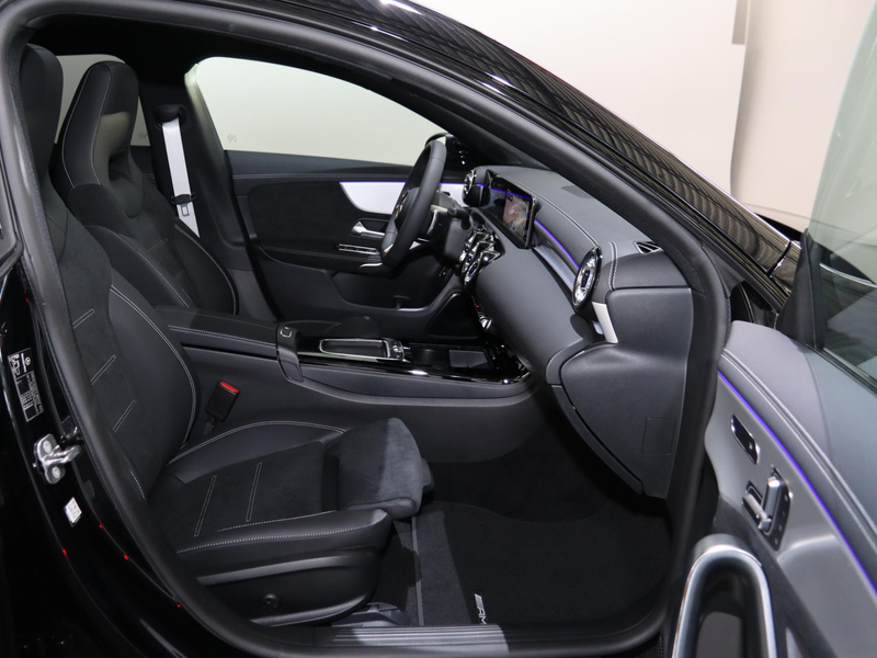 Mercedes-Benz CLA 180 Shooting Brake Business Solution AMG | AMG Line Pl — photo 7