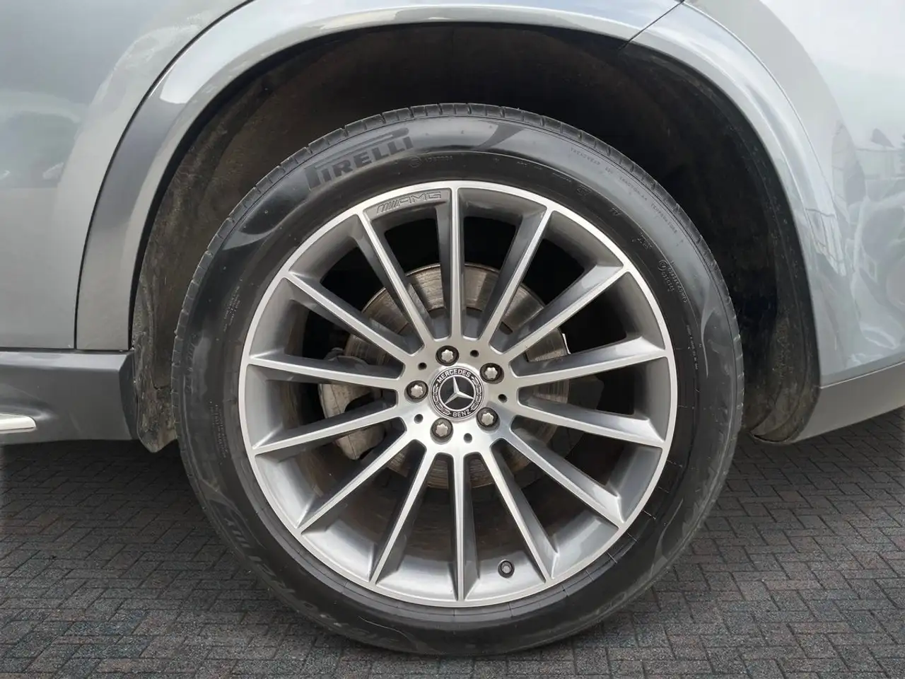 Mercedes-Benz GLE 300 GLE 300 d mhev Premium 4matic 17