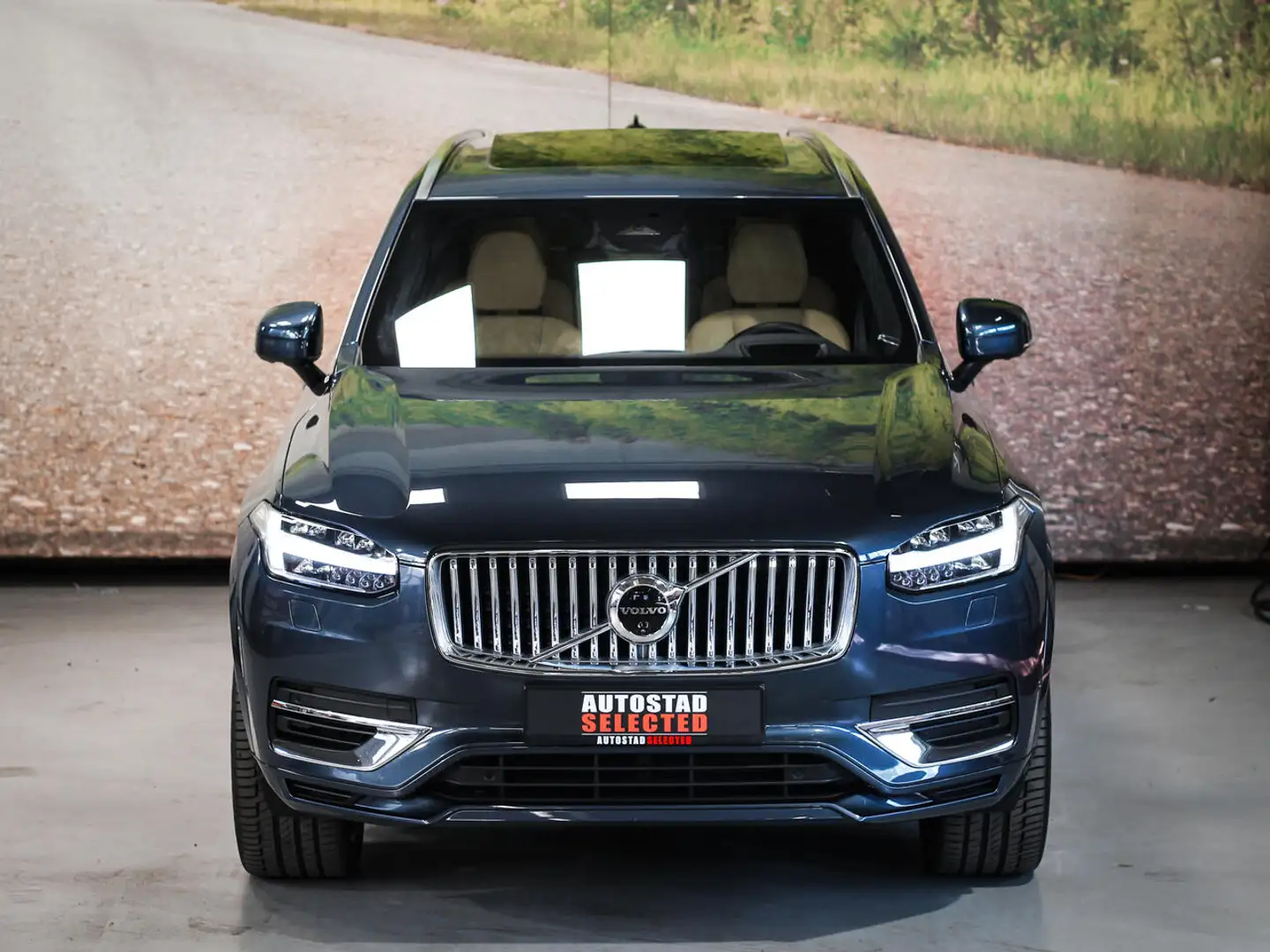 Volvo XC90 T8 Ultimate Bright 7-seat Modrá - 2