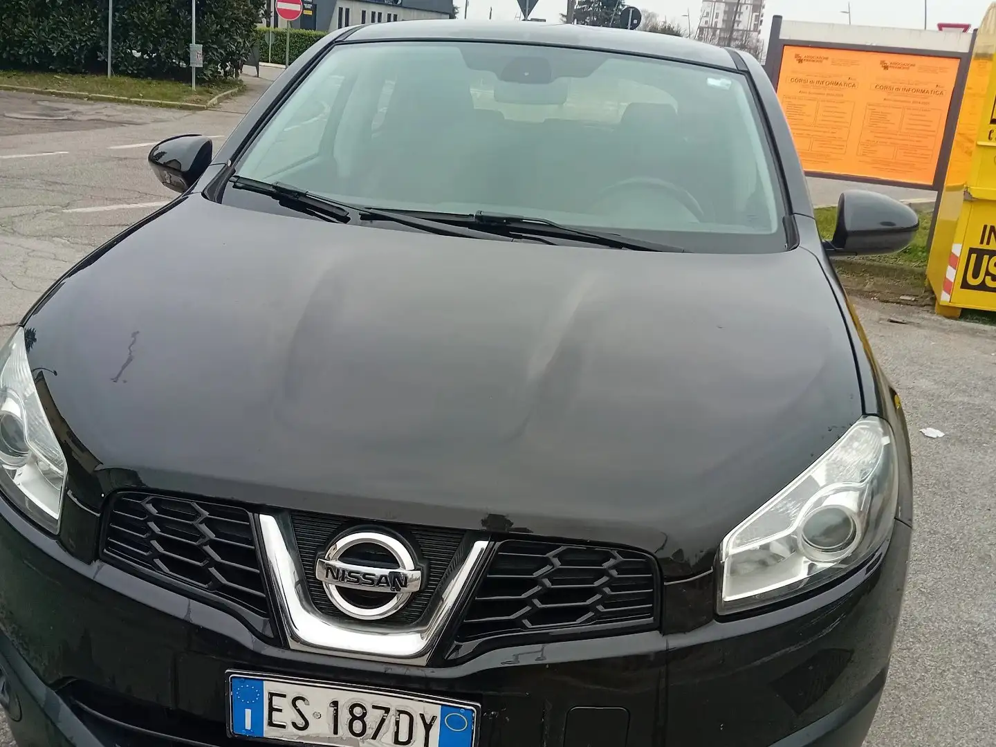 Nissan Qashqai 1.5 dci N-Tec Dpf FL - 1