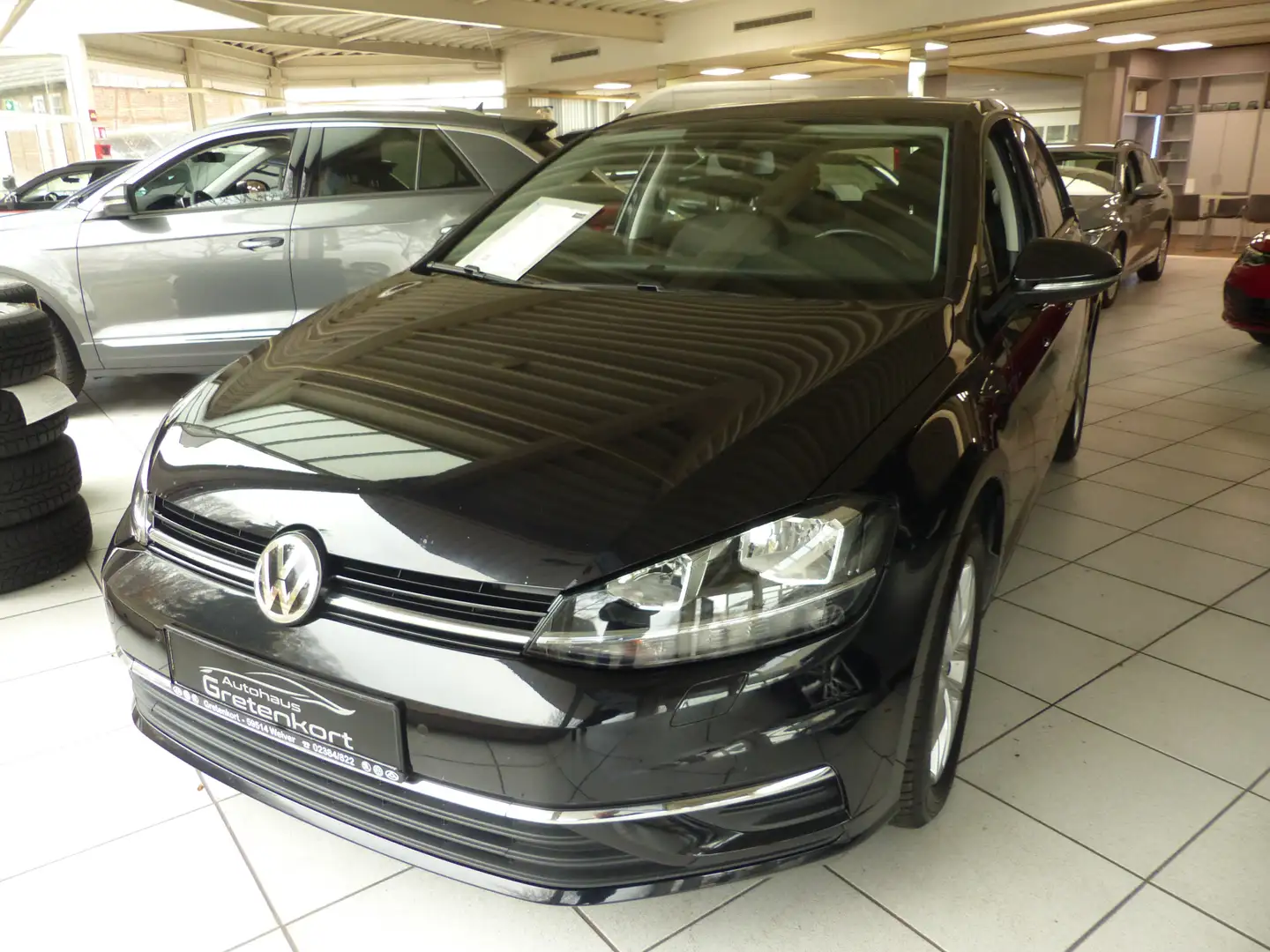 Volkswagen Golf Comfortline Schwarz - 1